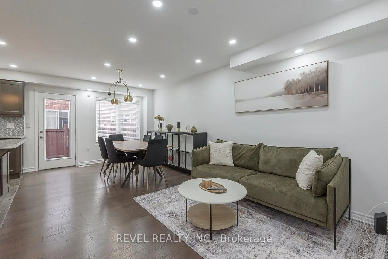 9 Lothbury Drive