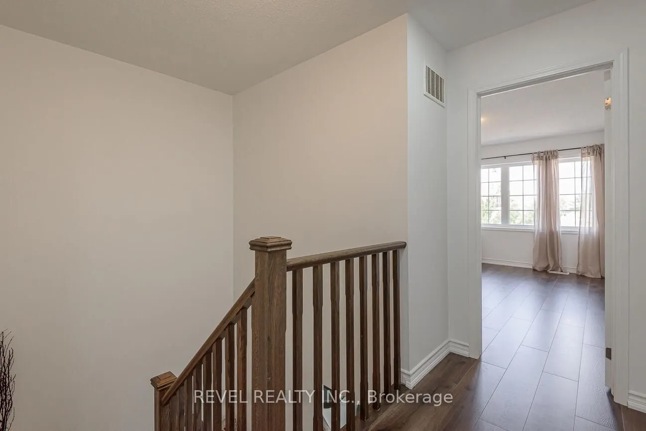 9 Lothbury Drive