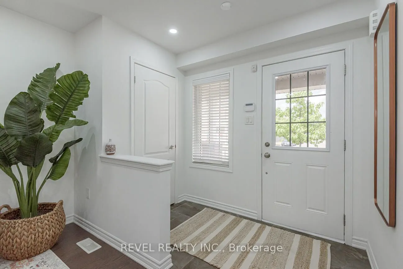 9 Lothbury Drive