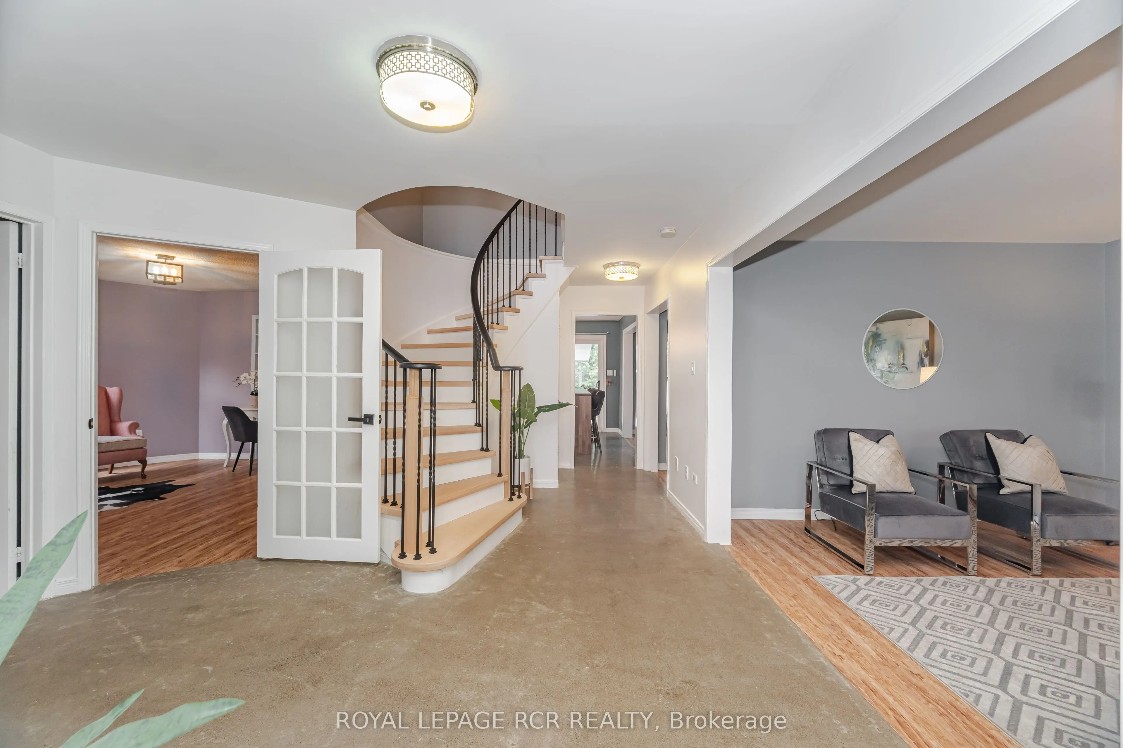 417 Kingsview Drive