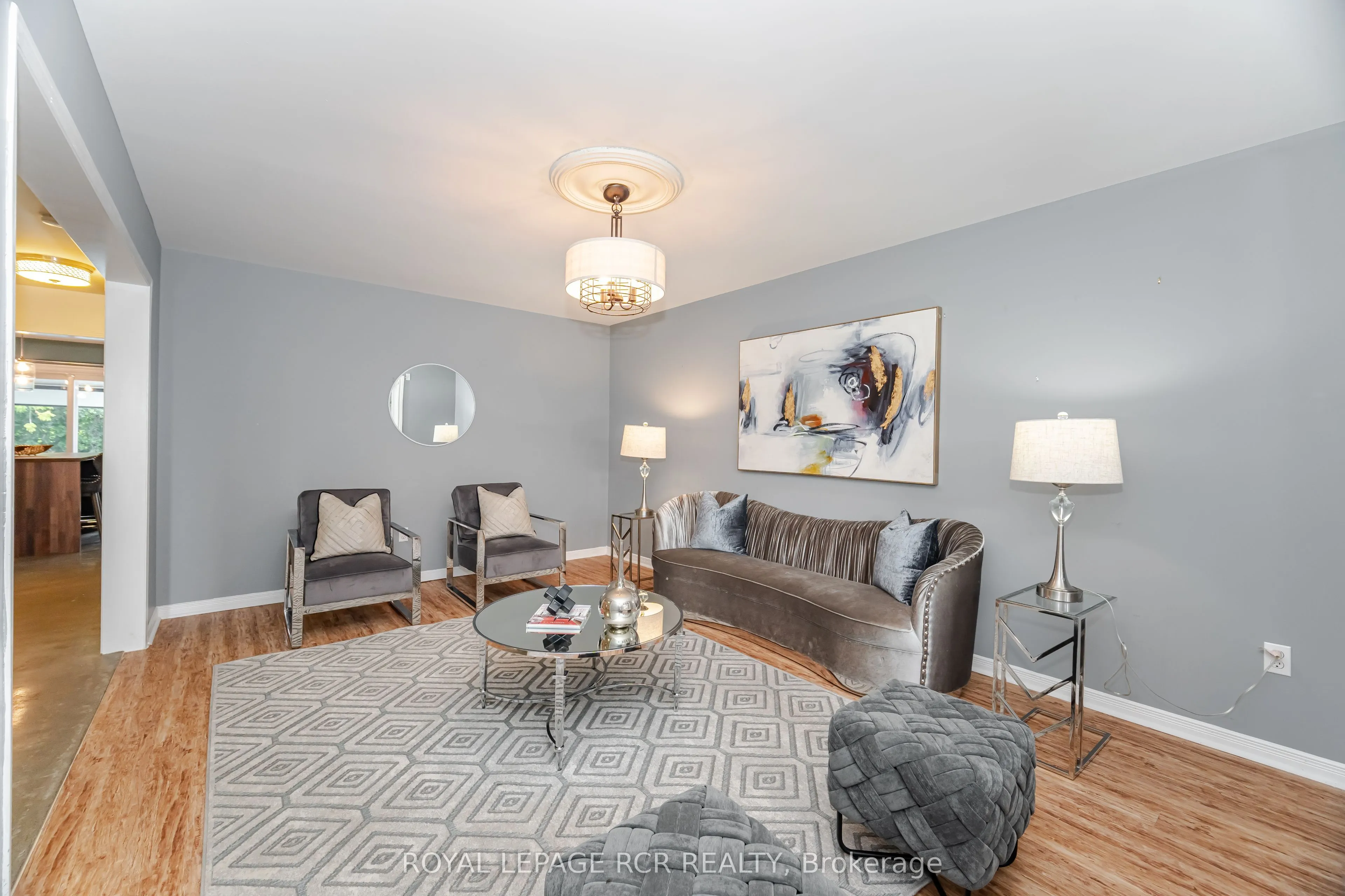 417 Kingsview Drive