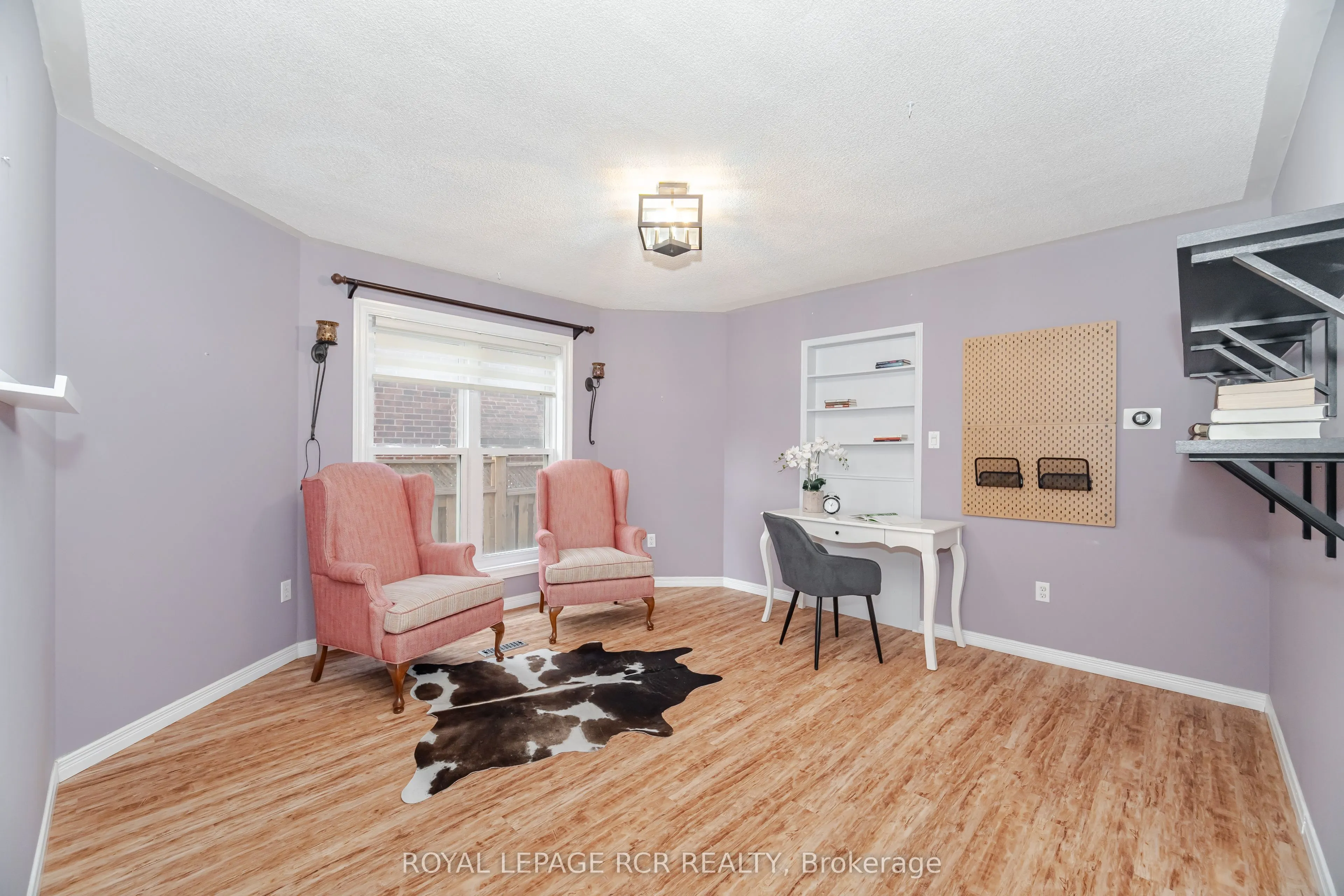 417 Kingsview Drive