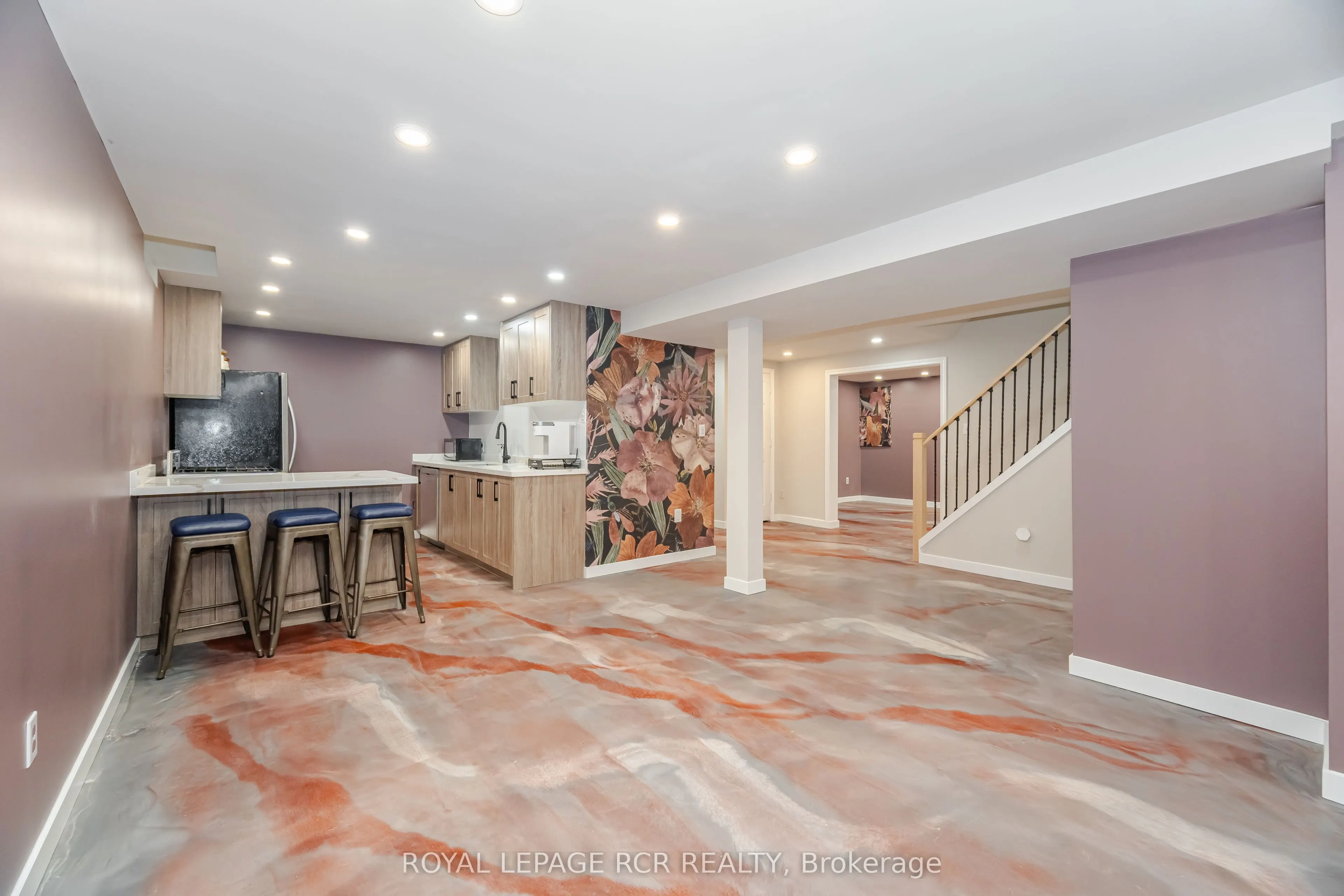 417 Kingsview Drive