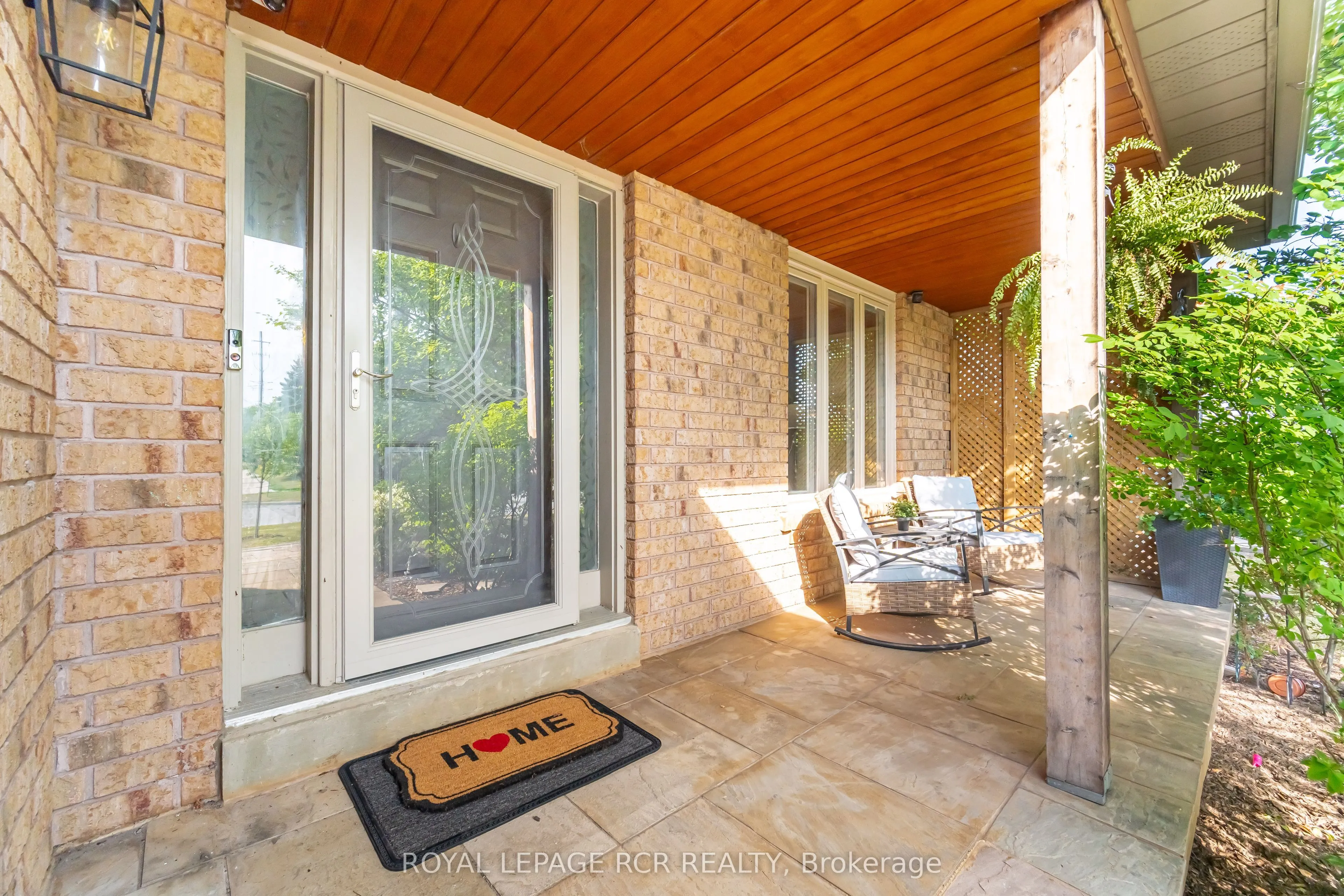 417 Kingsview Drive