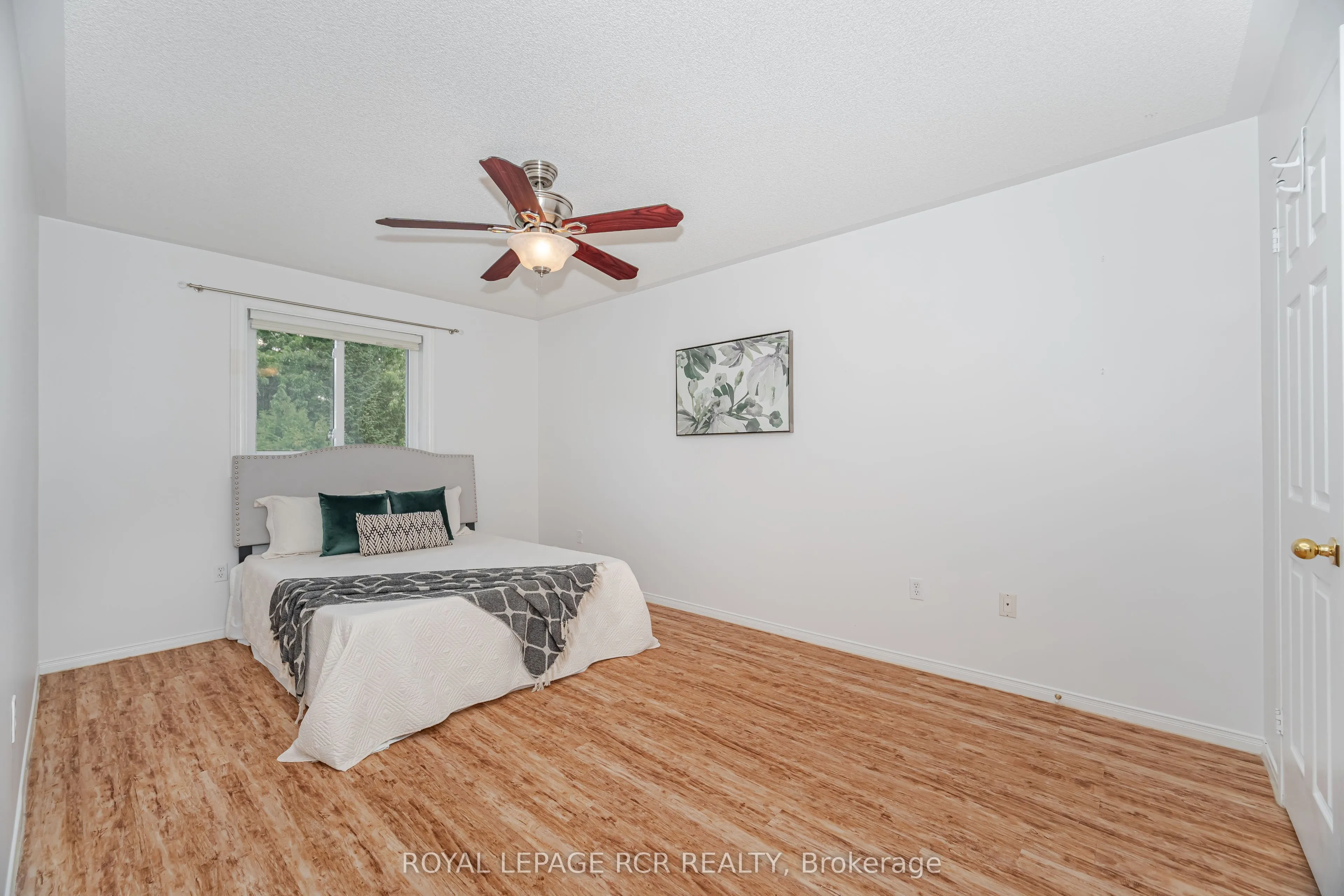 417 Kingsview Drive
