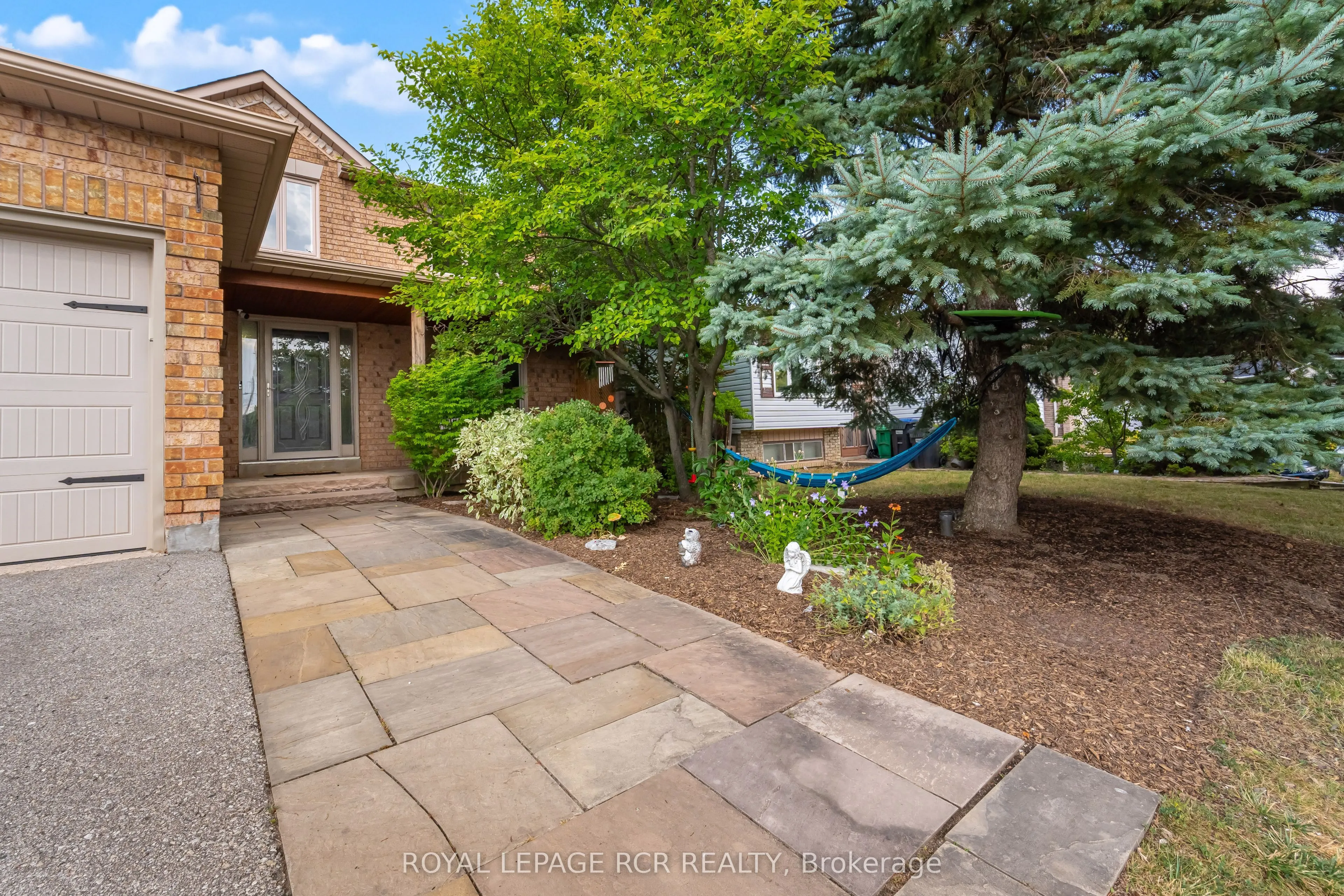 417 Kingsview Drive