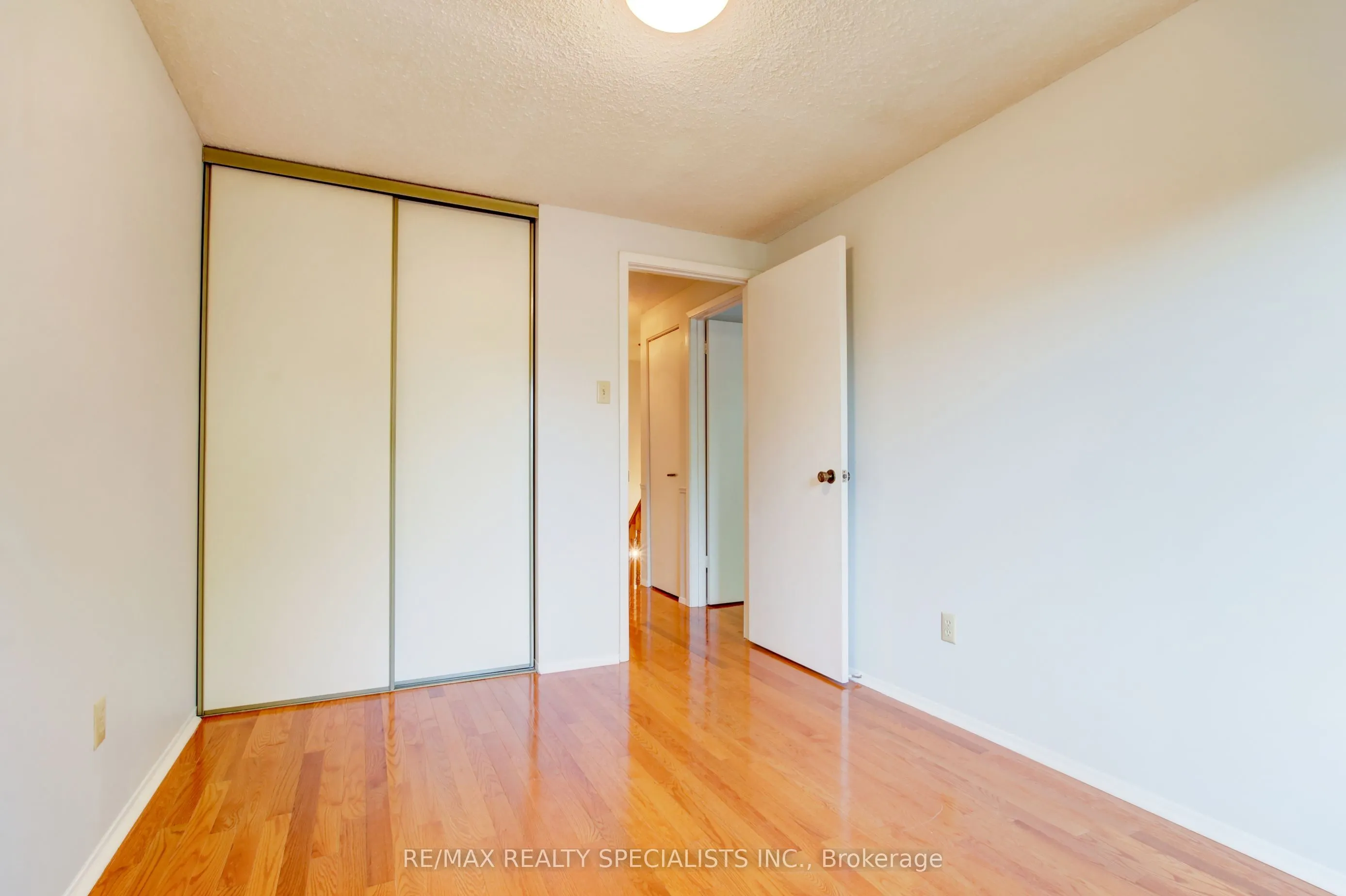 4120 Stonemason Crescent