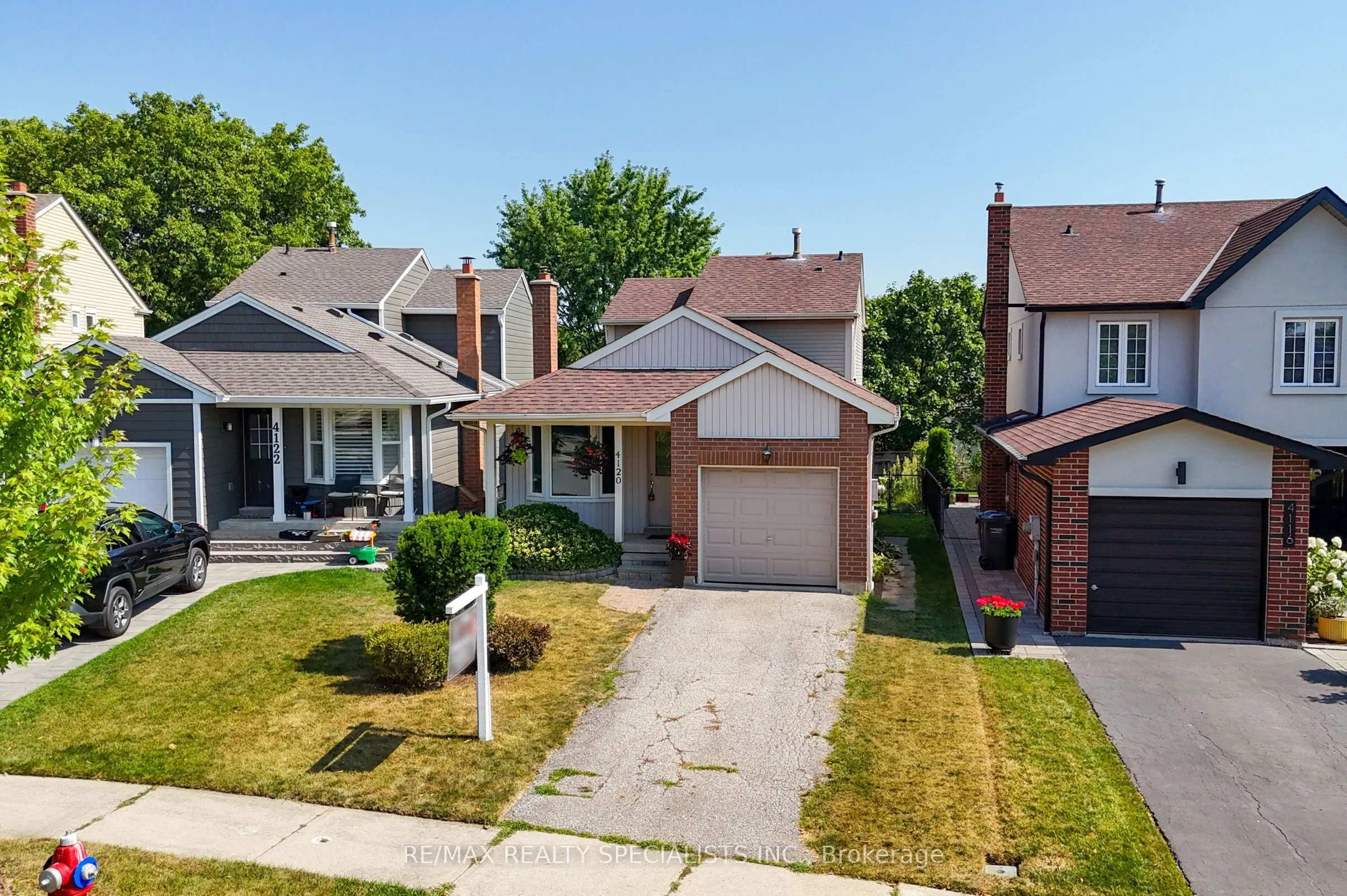4120 Stonemason Crescent