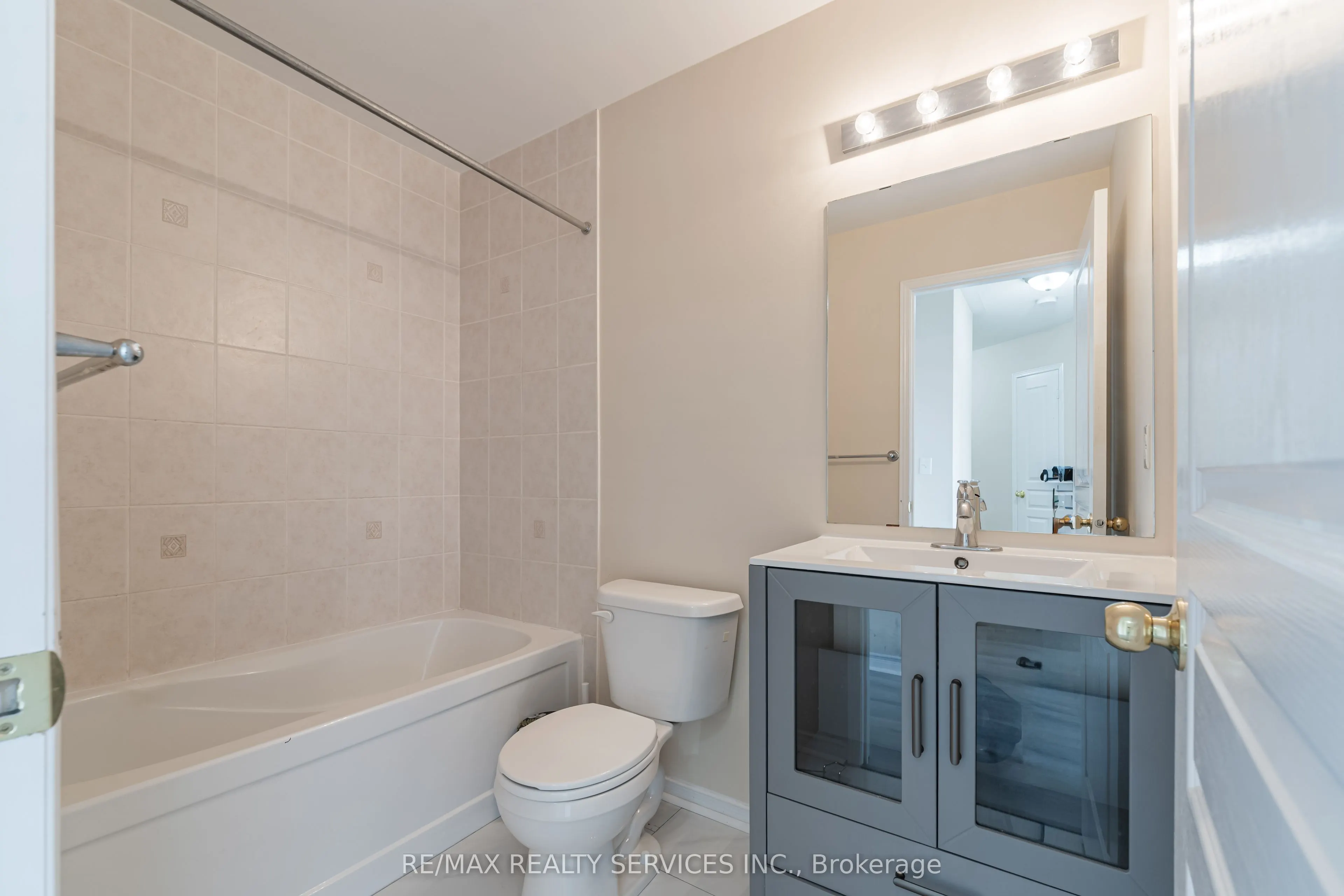 2187 Fiddlers Way, #46