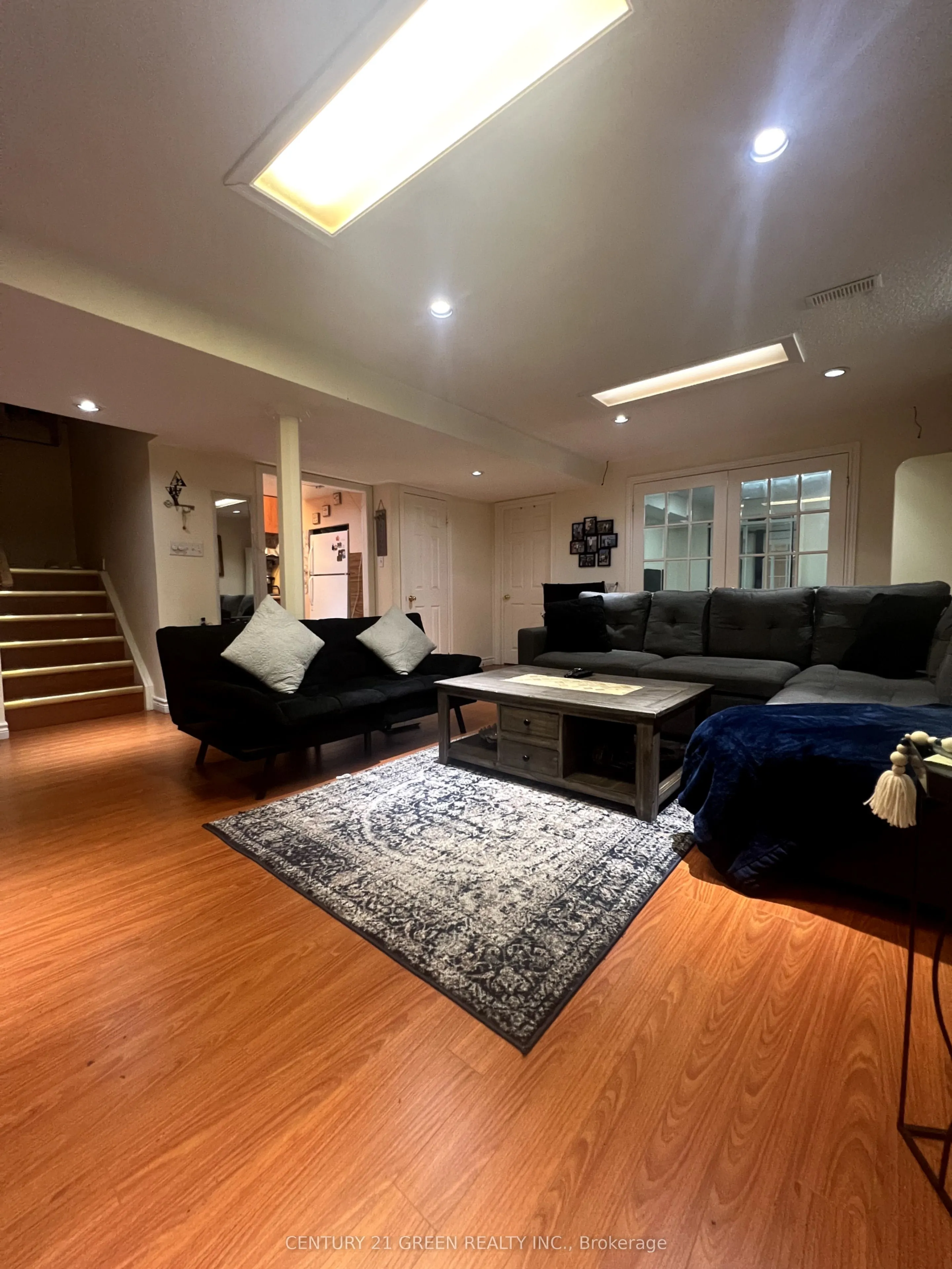 7290 Aldercrest Drive, #Lower