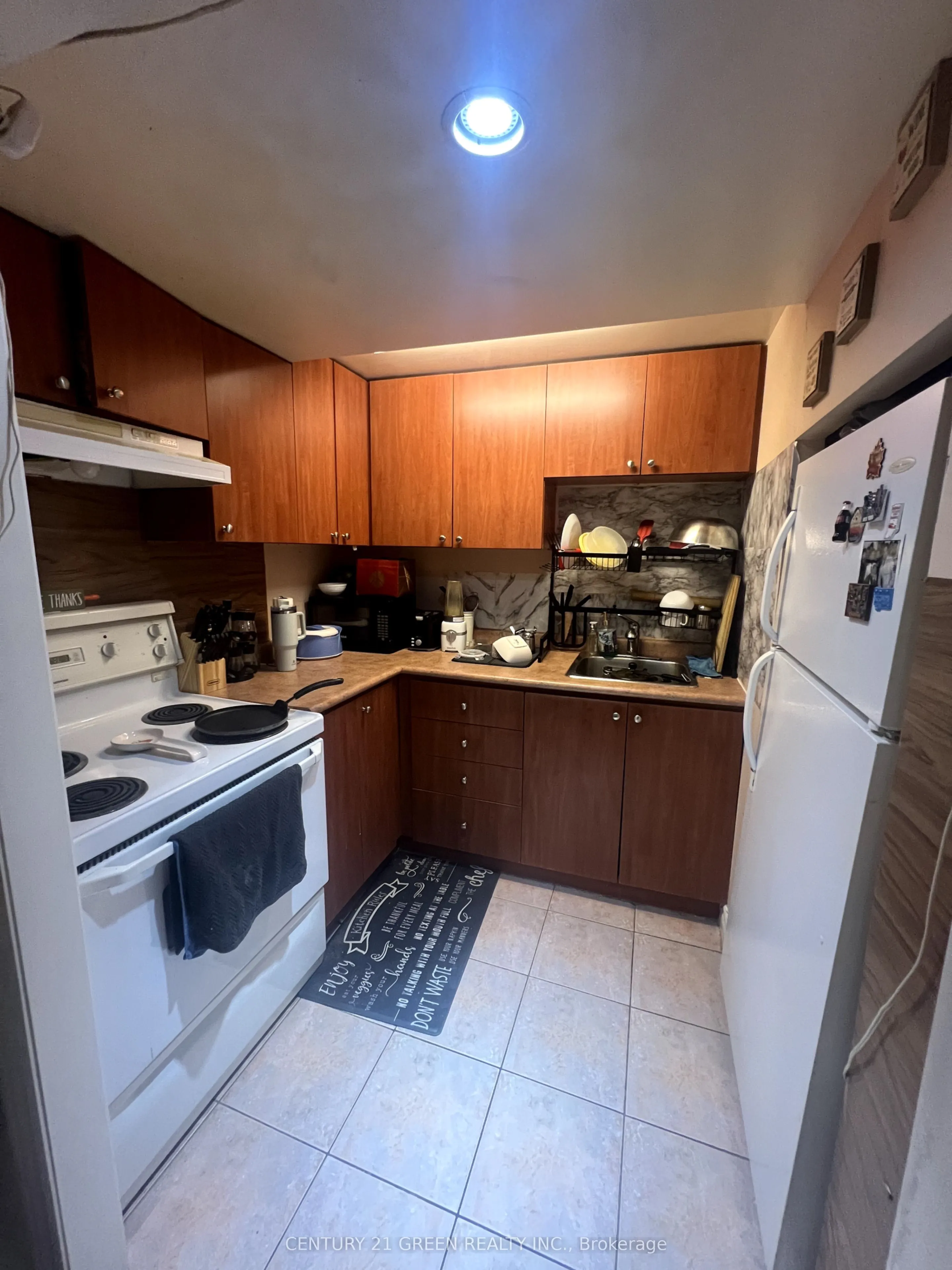 7290 Aldercrest Drive, #Lower