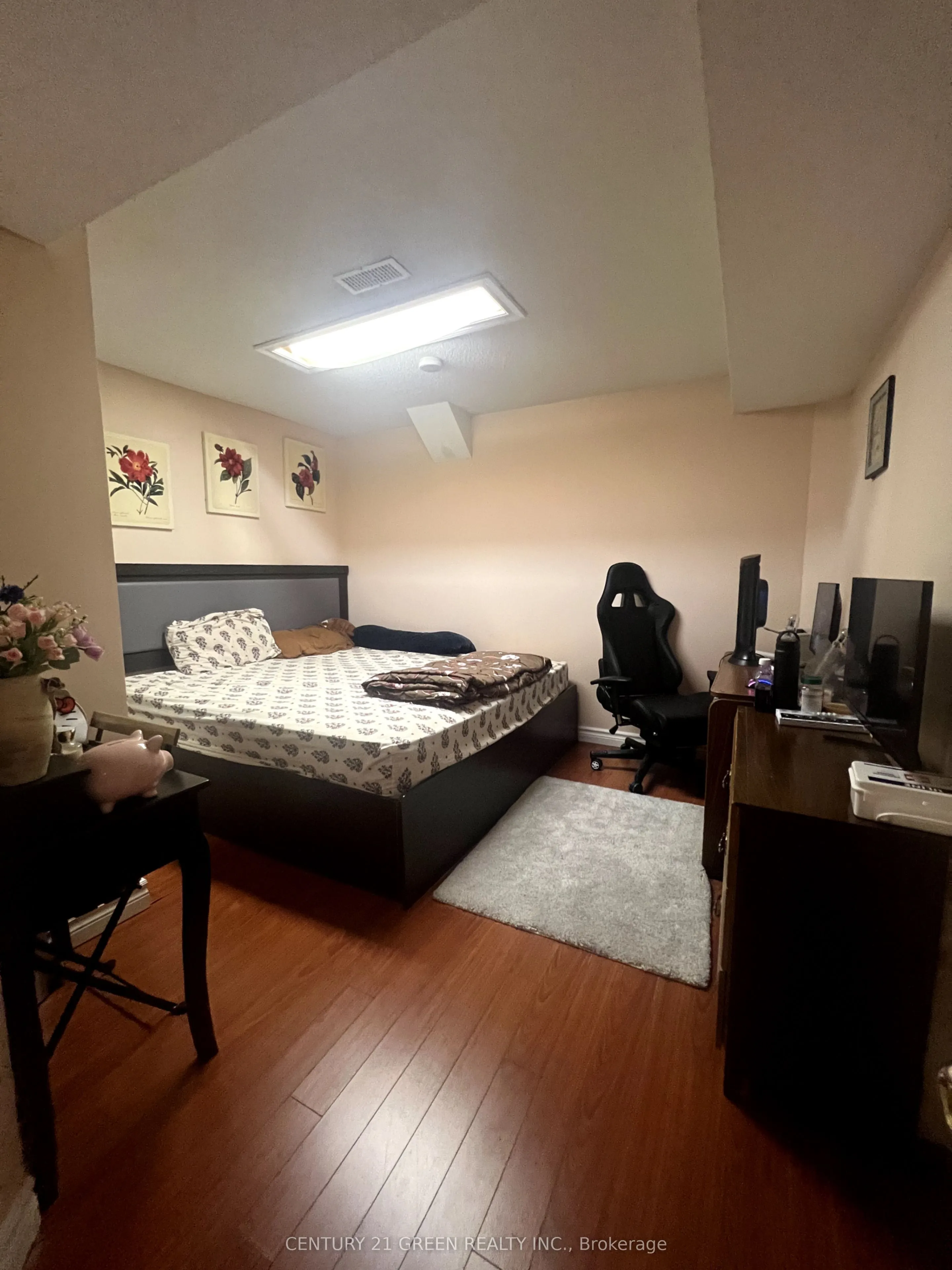 7290 Aldercrest Drive, #Lower