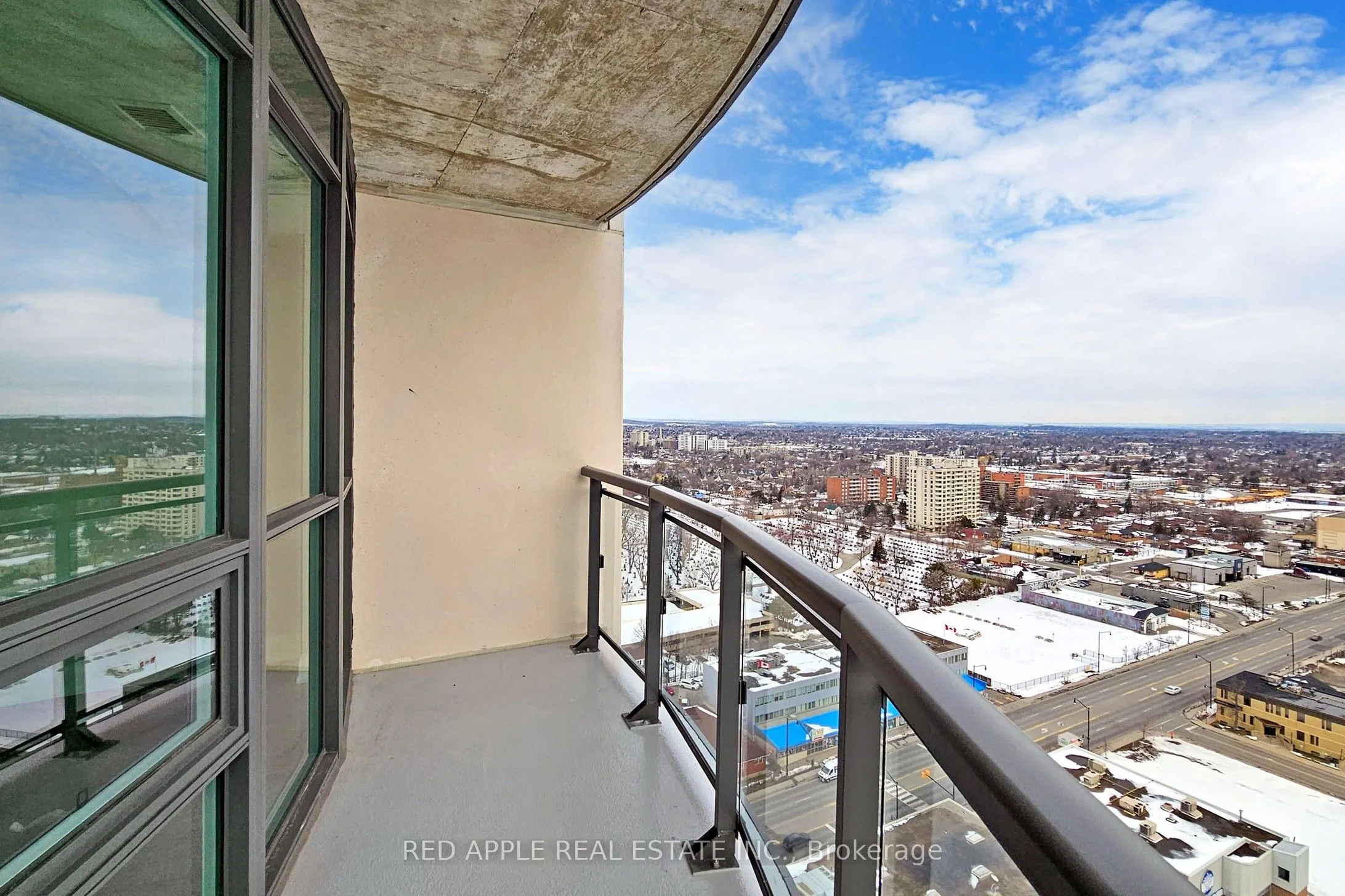 15 Lynch Street, #2203