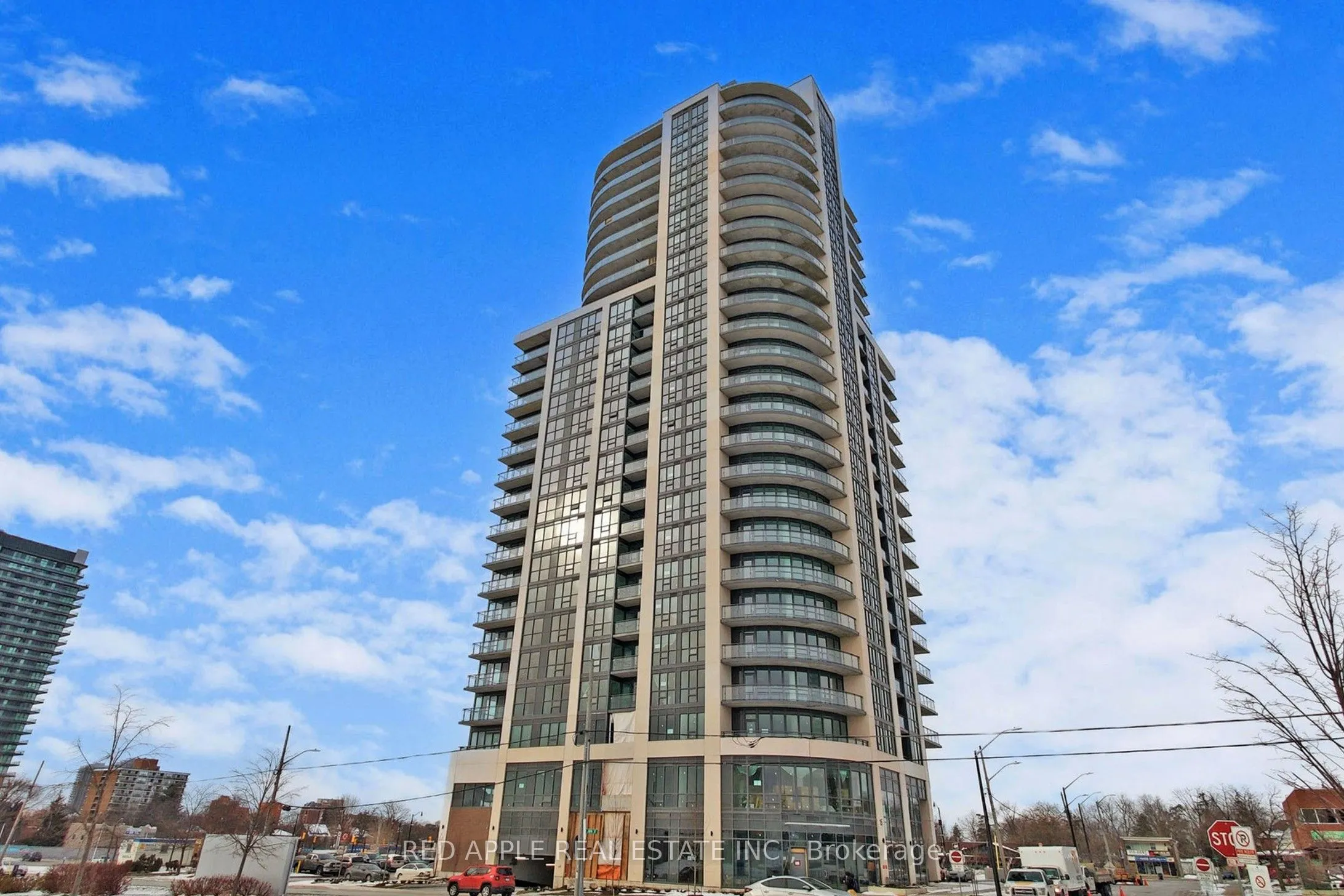 15 Lynch Street, #2203