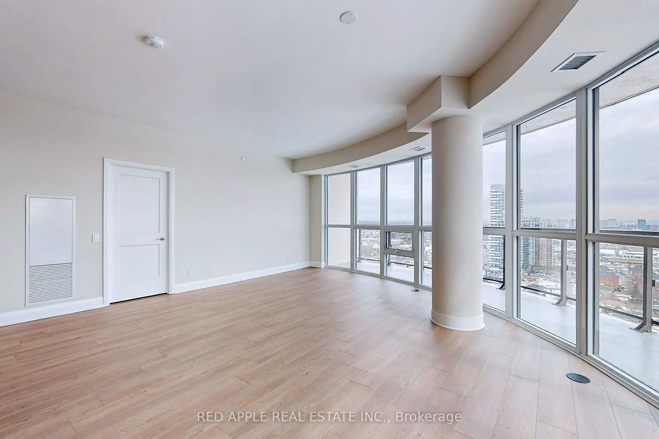 15 Lynch Street, #2203