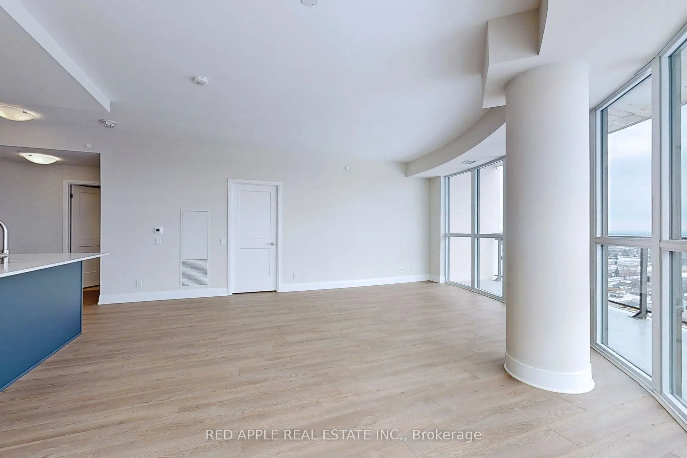 15 Lynch Street, #2203