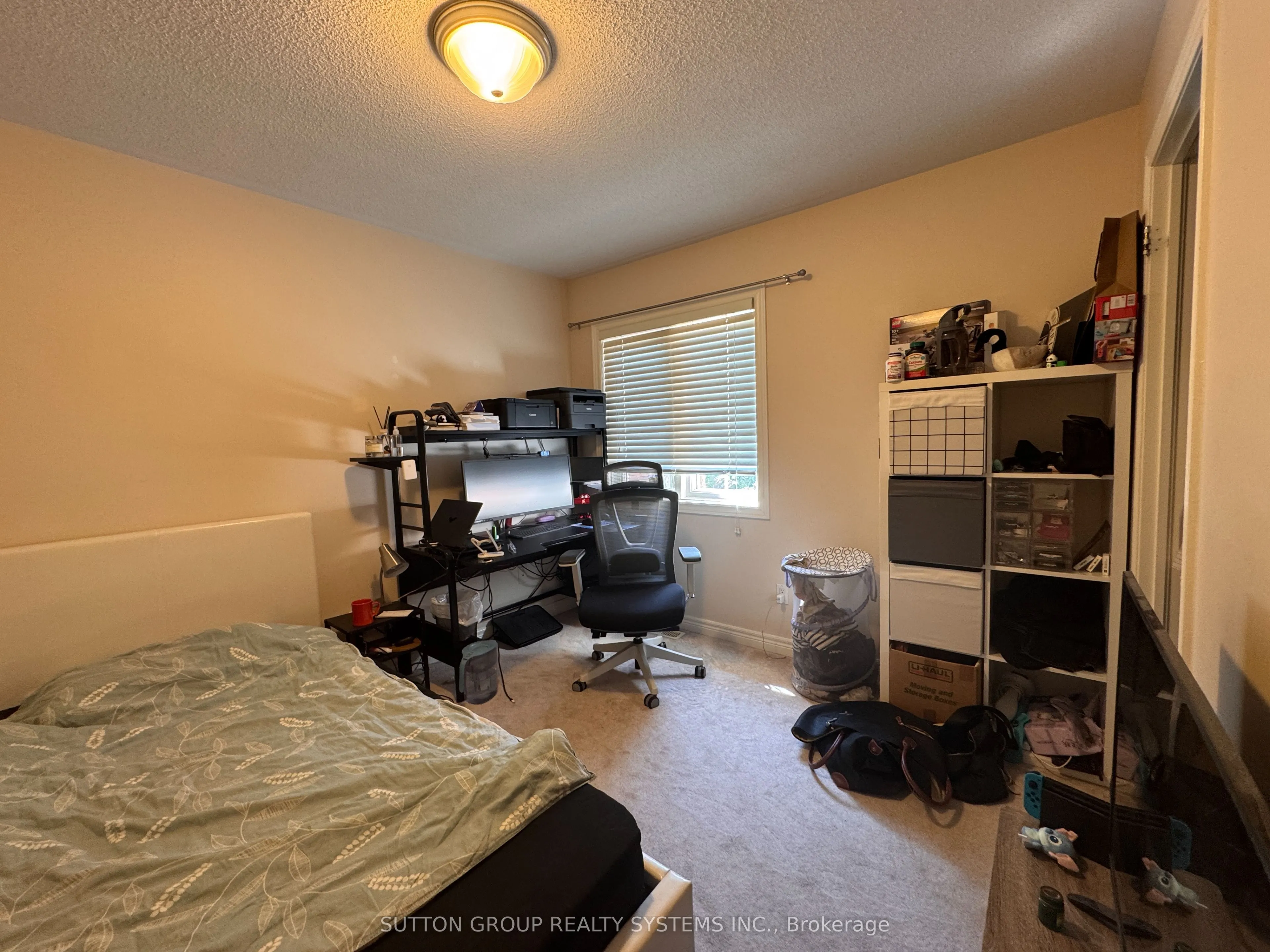3806 Quiet Creek Drive