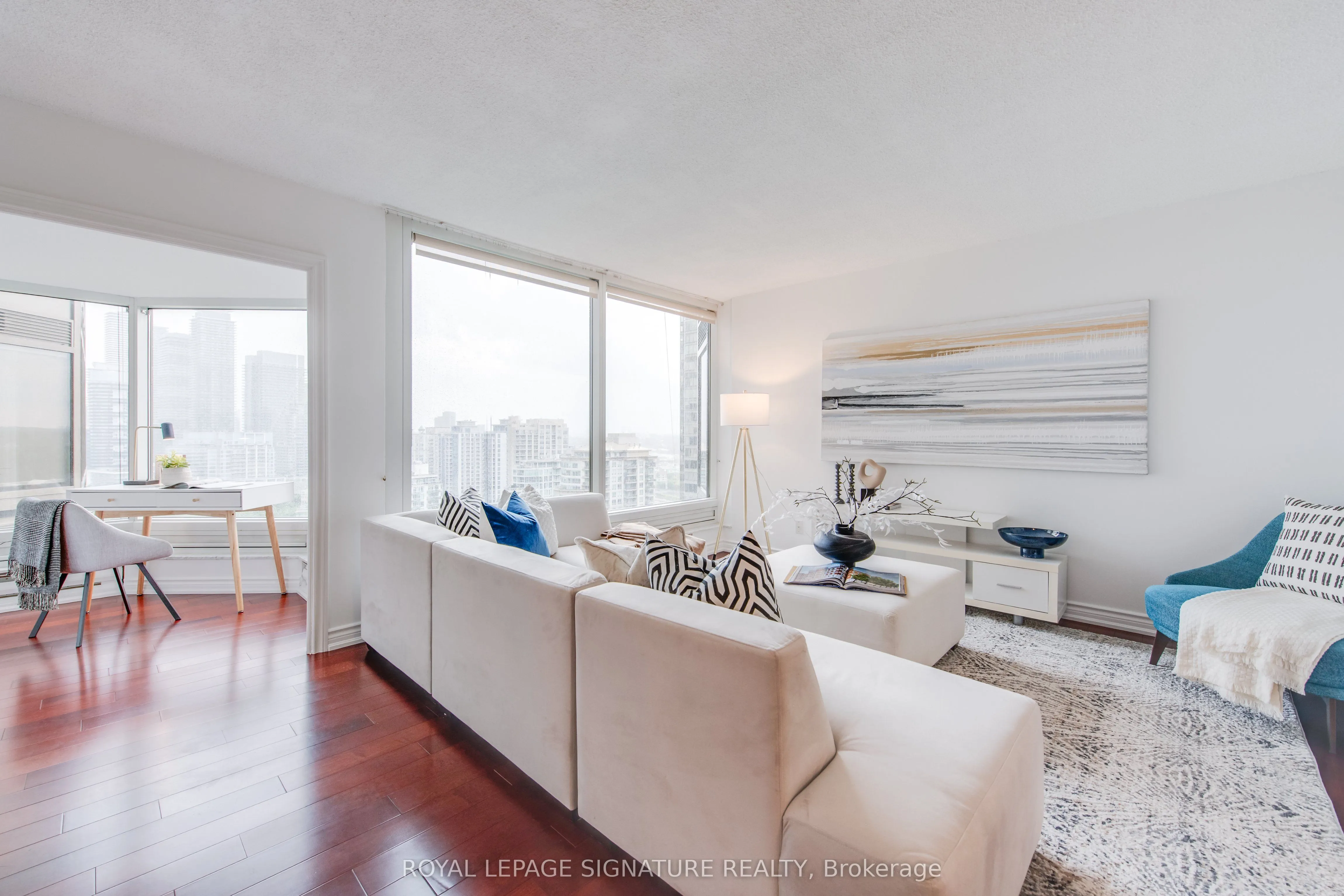 1 Palace Pier Court, #2108