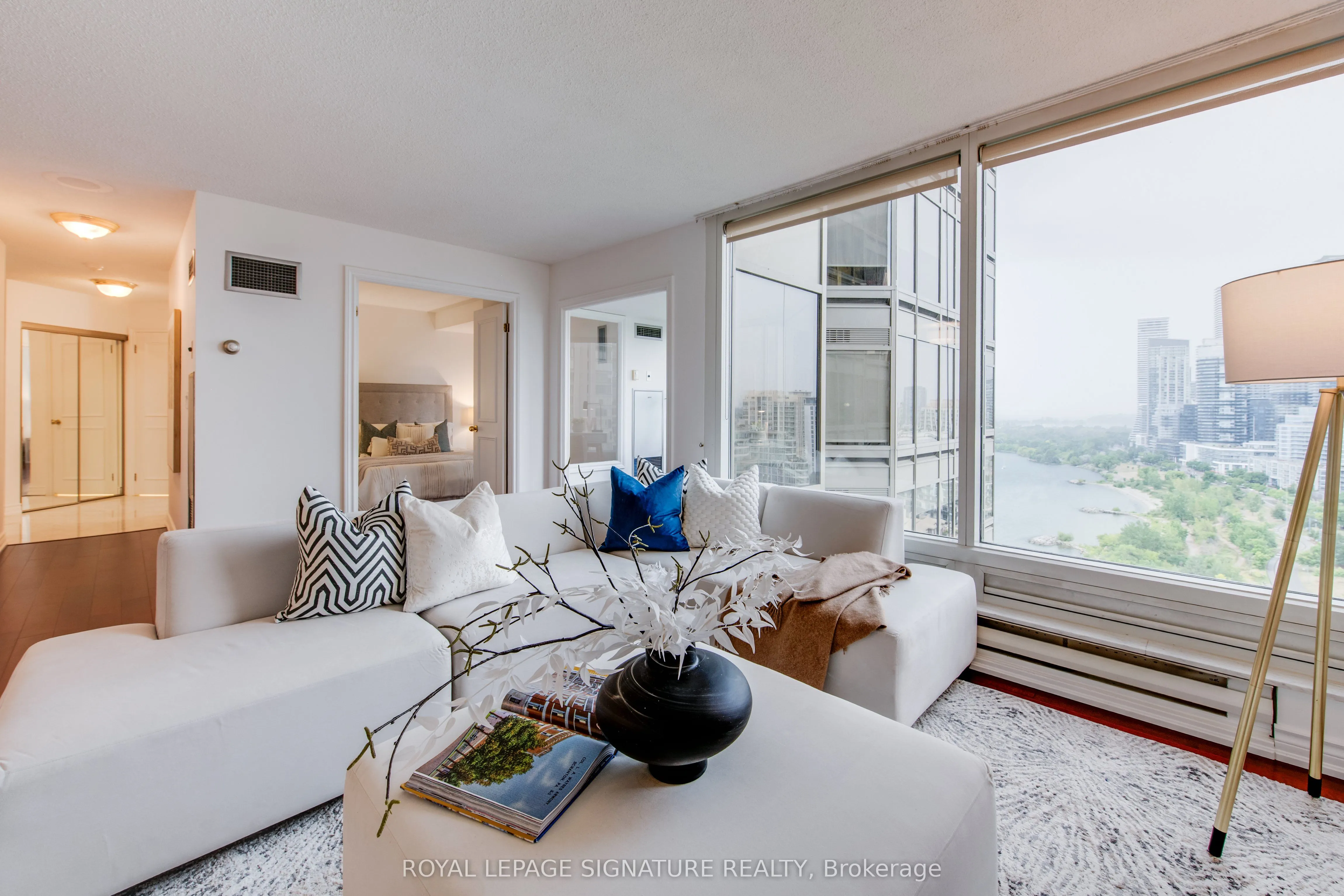 1 Palace Pier Court, #2108