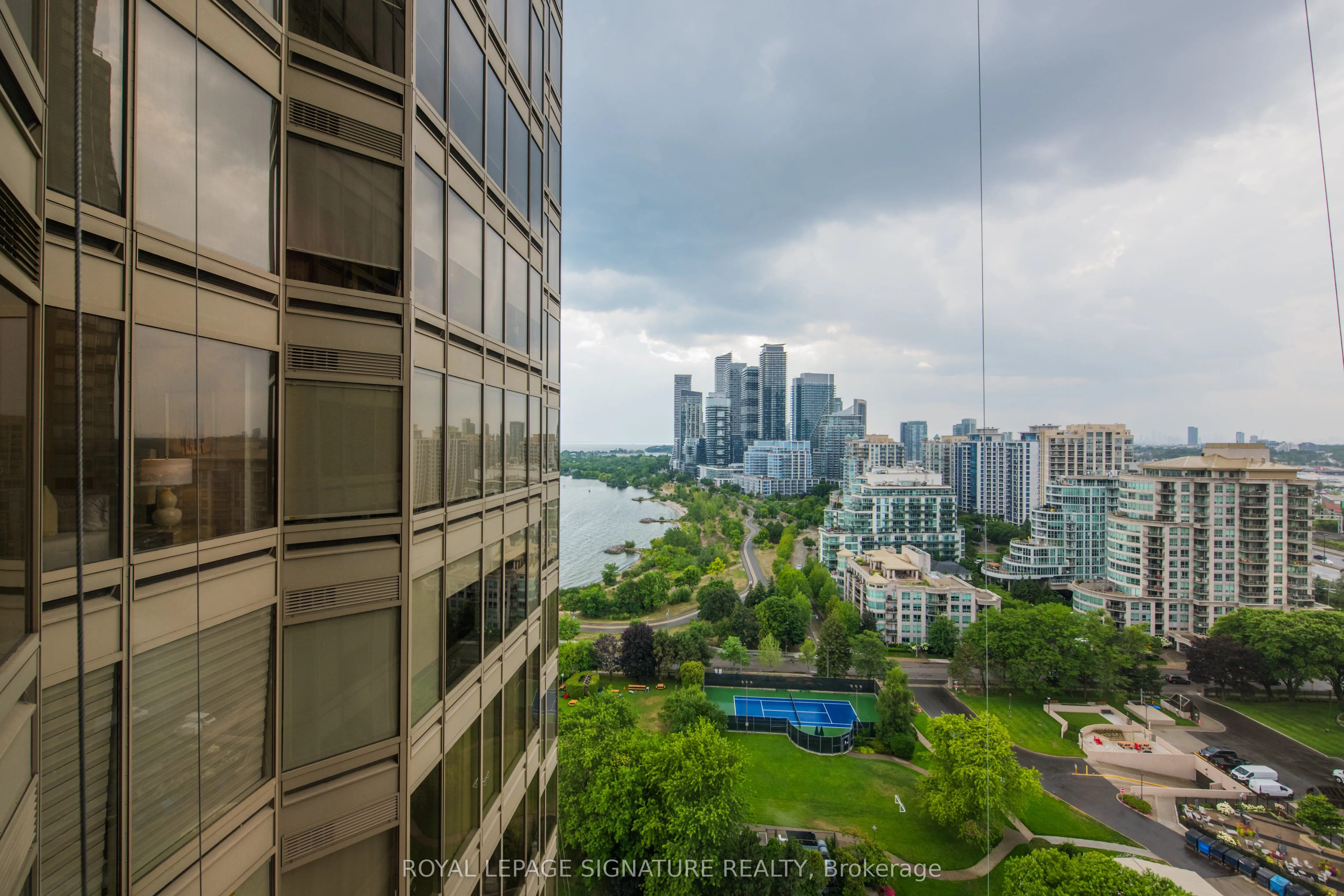 1 Palace Pier Court, #2108