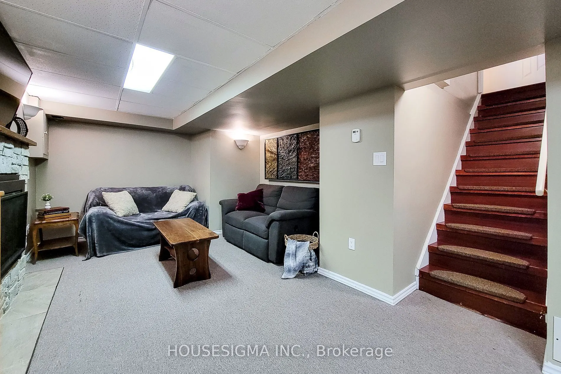 3111 Cantelon Crescent