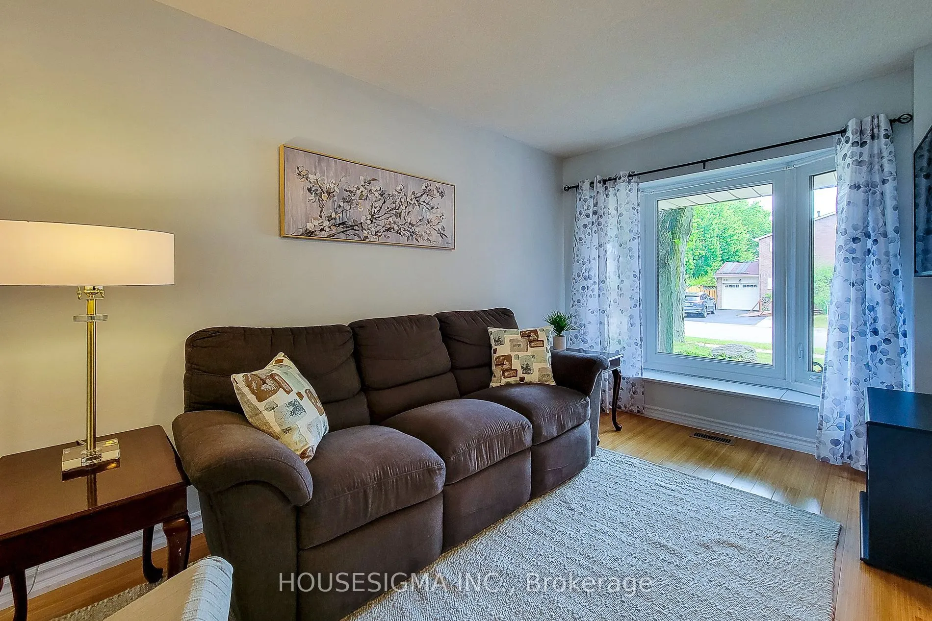 3111 Cantelon Crescent