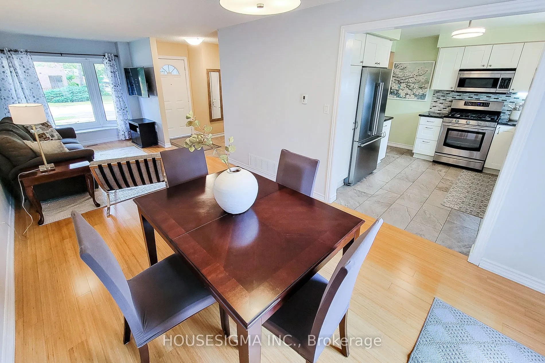 3111 Cantelon Crescent