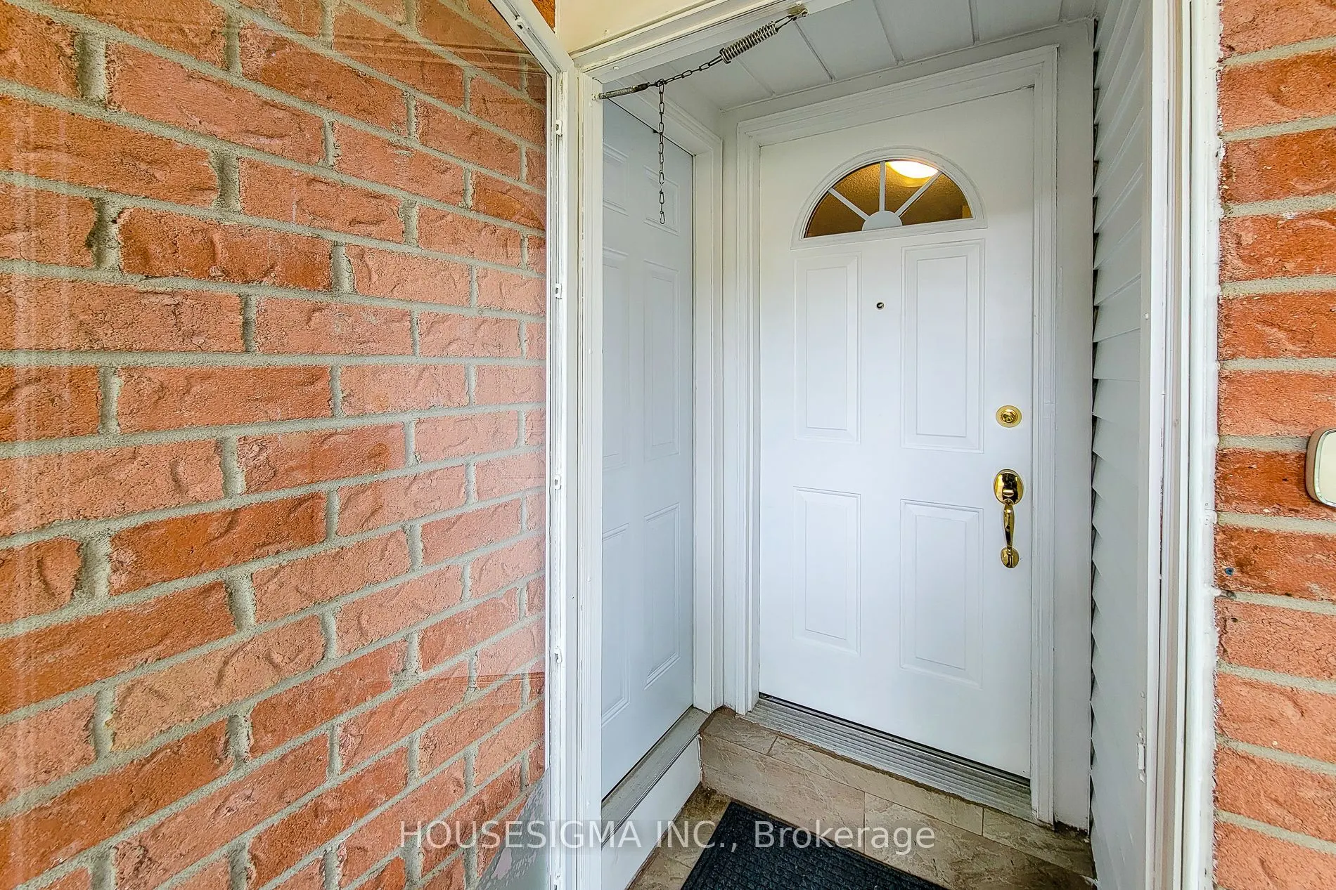 3111 Cantelon Crescent