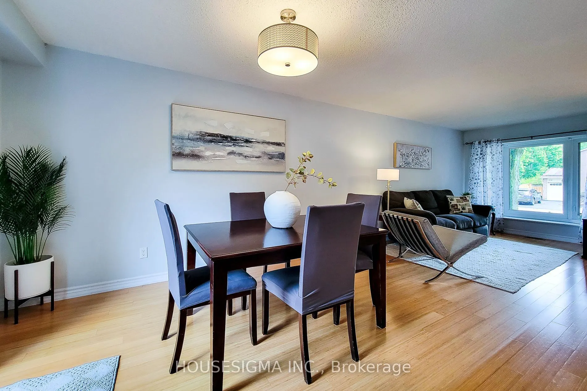 3111 Cantelon Crescent