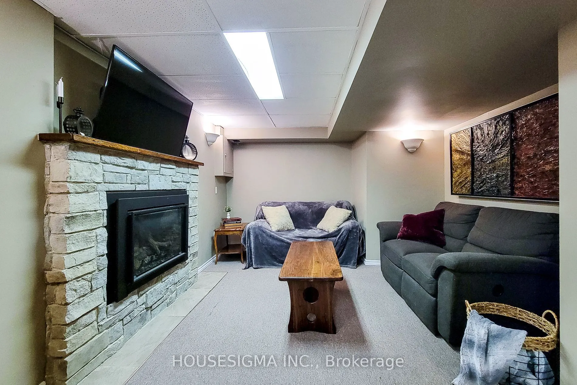 3111 Cantelon Crescent