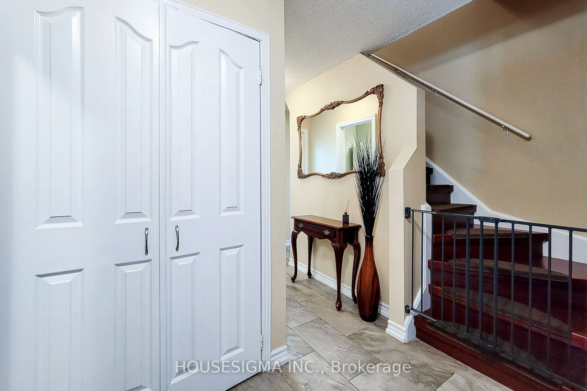 3111 Cantelon Crescent