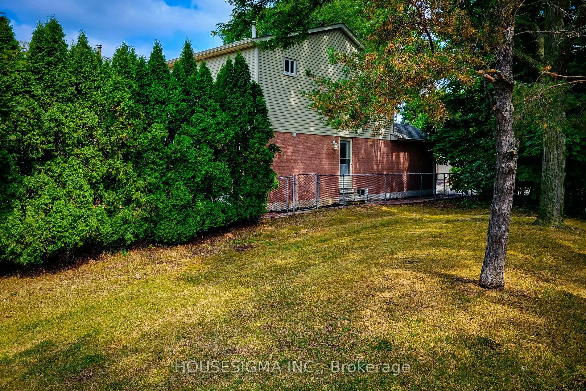 3111 Cantelon Crescent