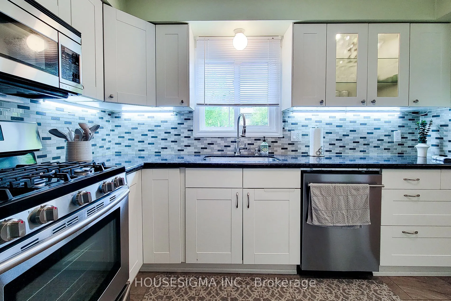 3111 Cantelon Crescent
