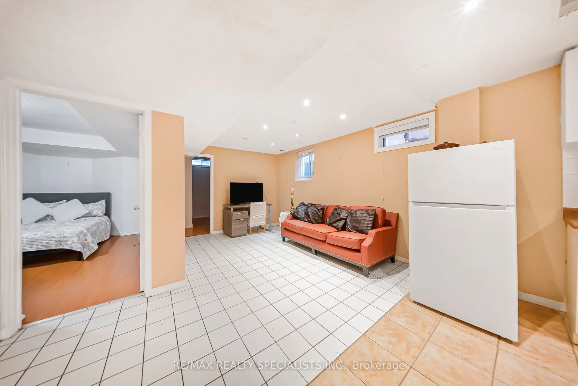 92 Black Oak Drive