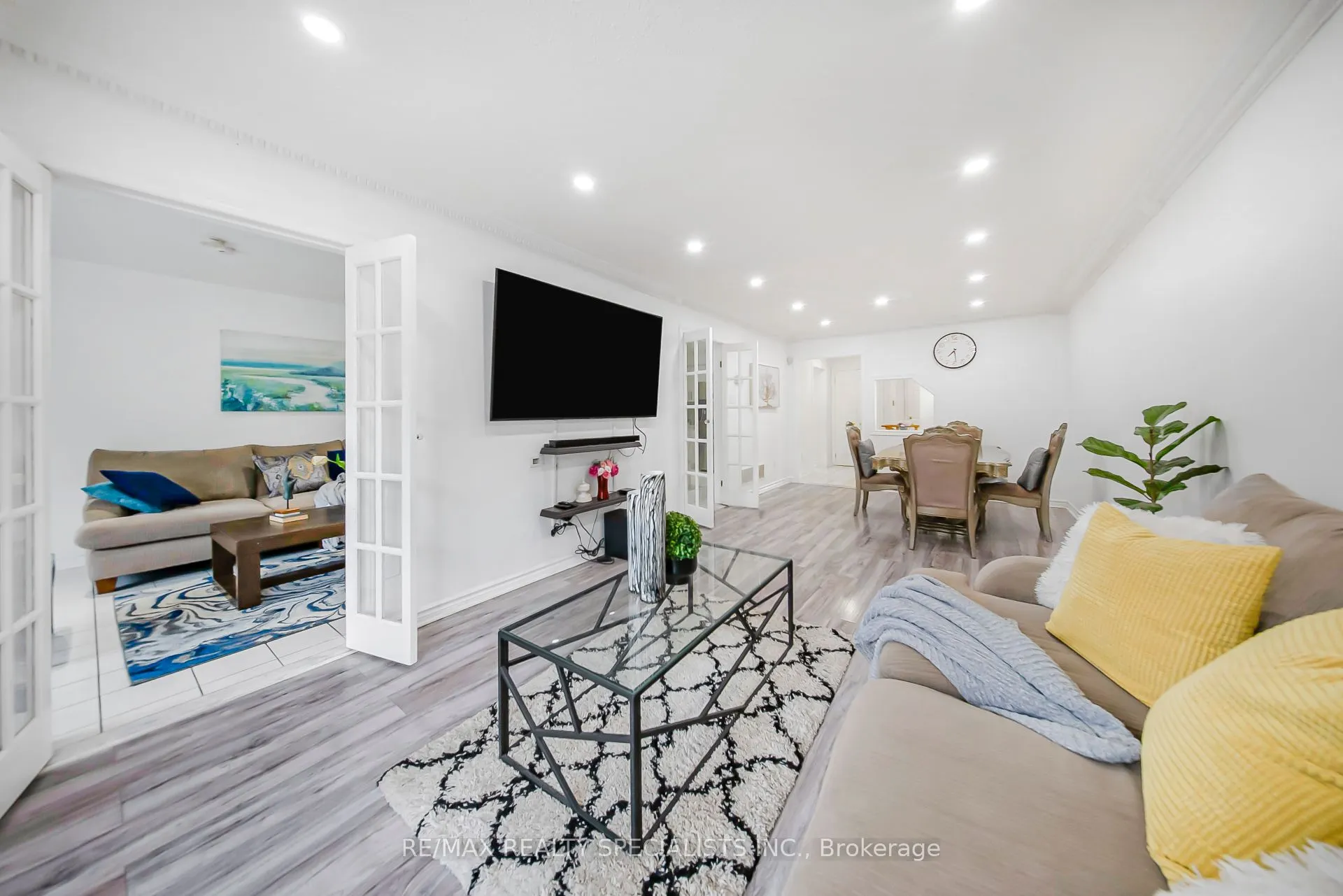 92 Black Oak Drive