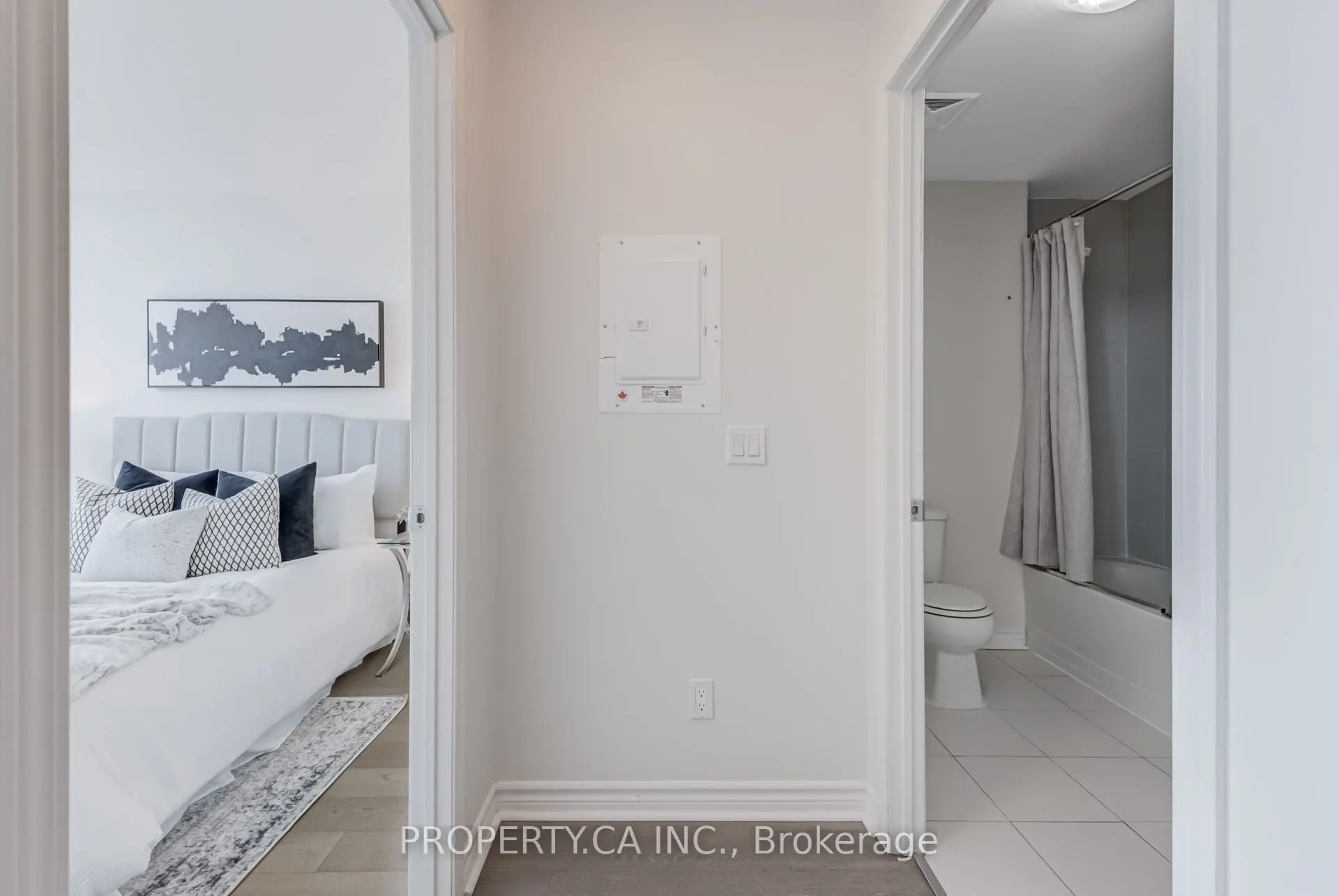 2522 Keele Street, #704