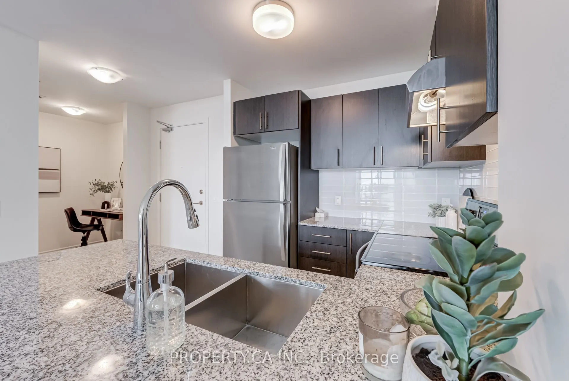 2522 Keele Street, #704