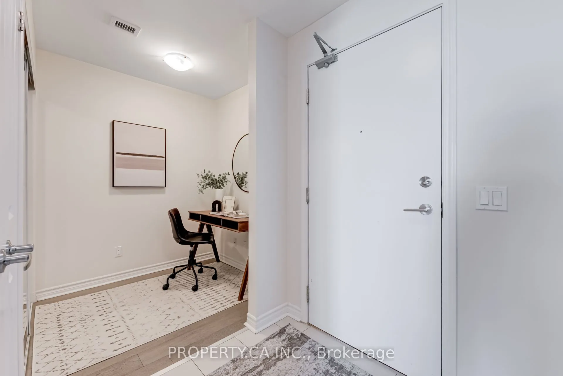 2522 Keele Street, #704
