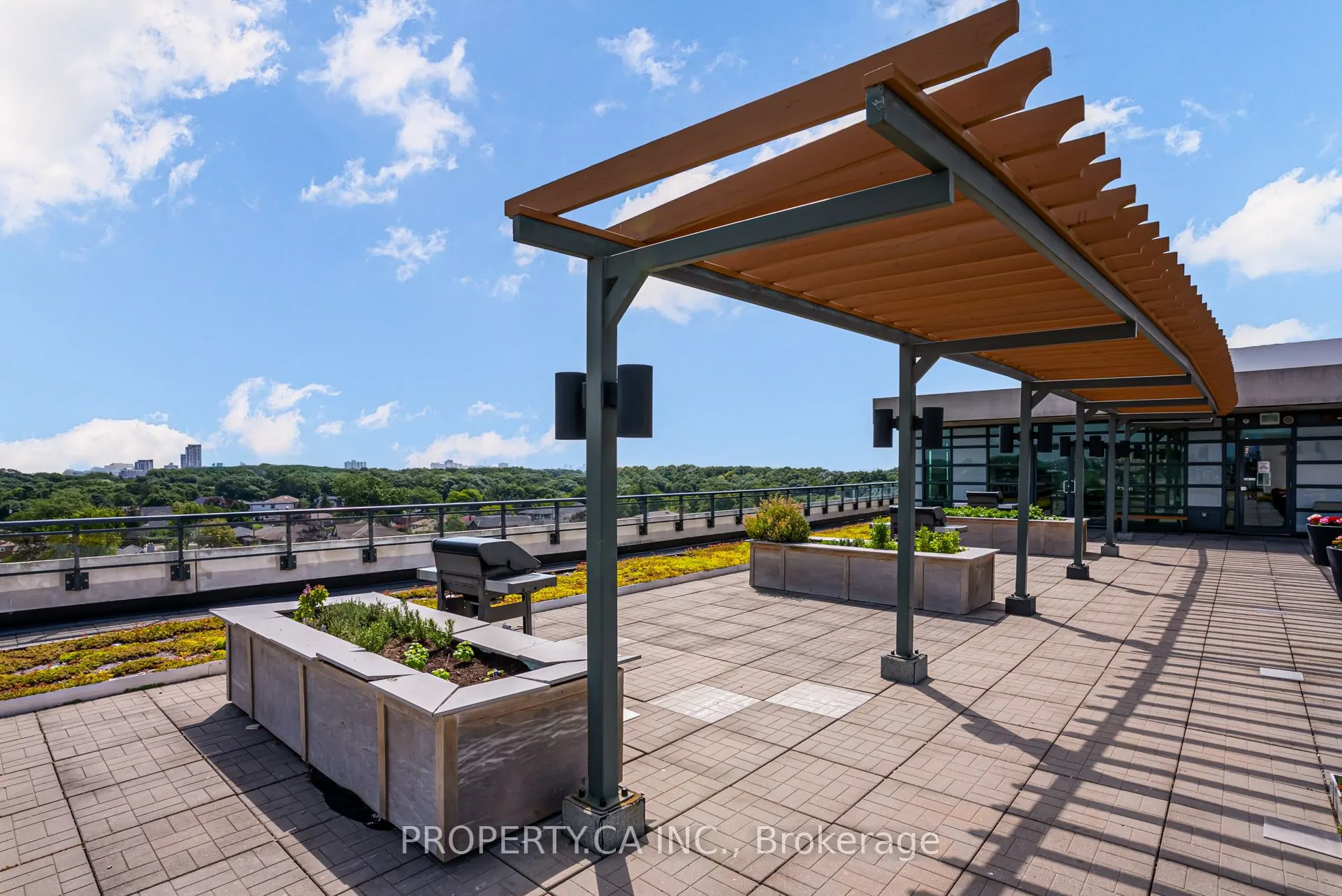 2522 Keele Street, #704