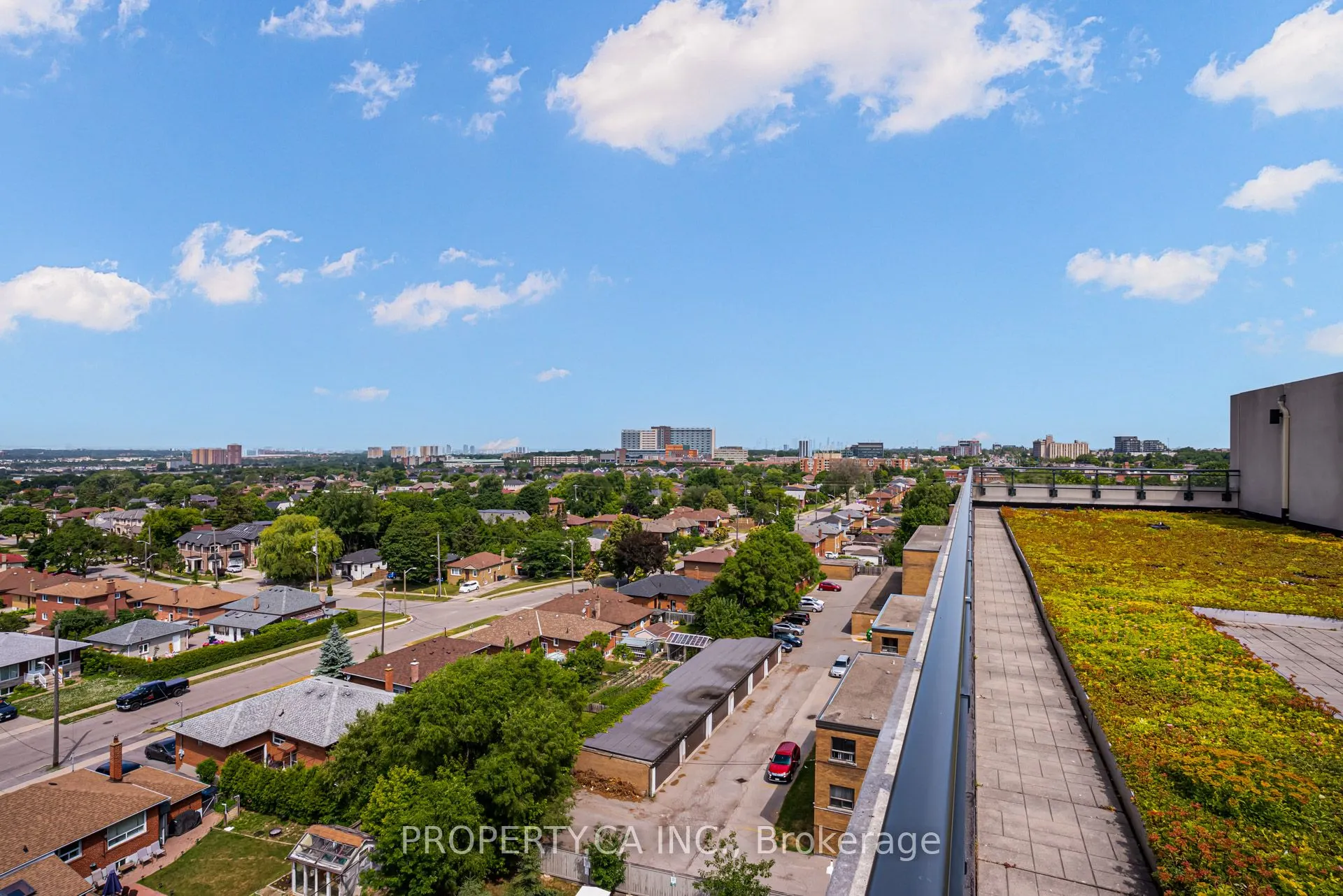 2522 Keele Street, #704