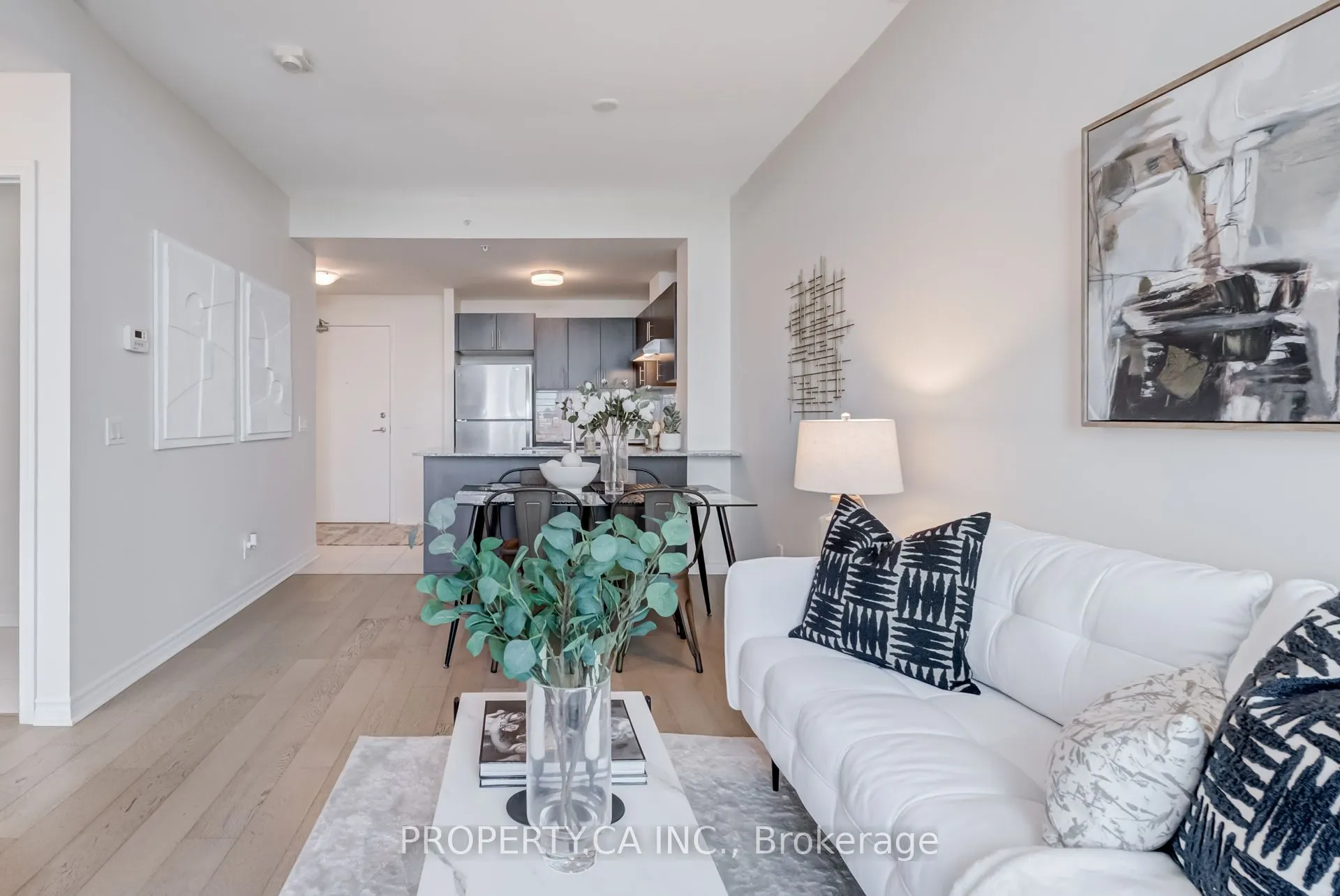 2522 Keele Street, #704