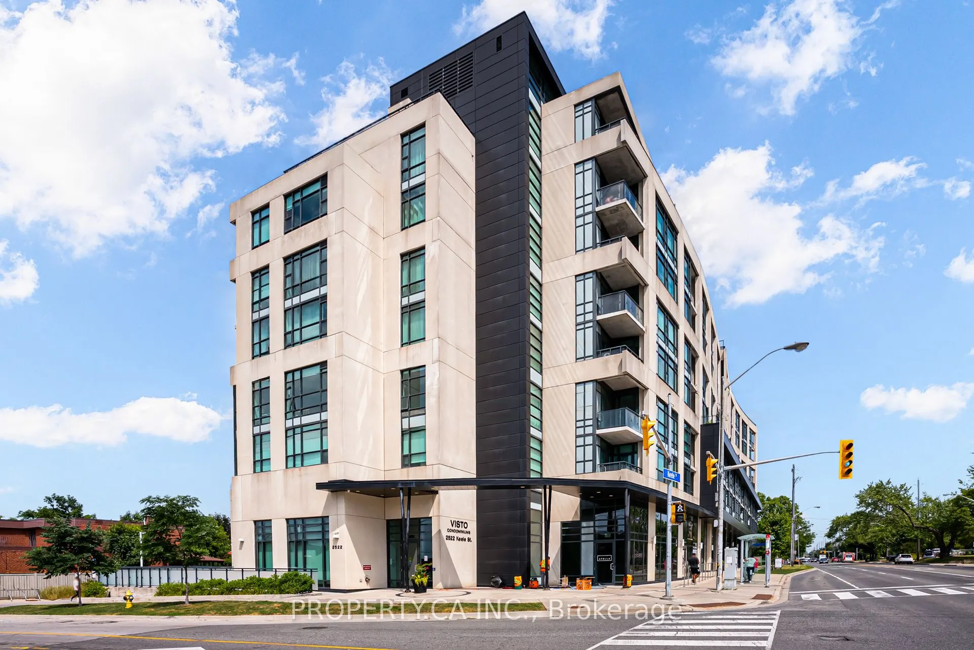 2522 Keele Street, #704