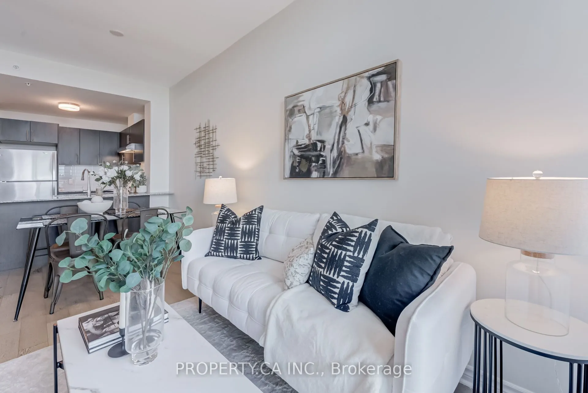 2522 Keele Street, #704