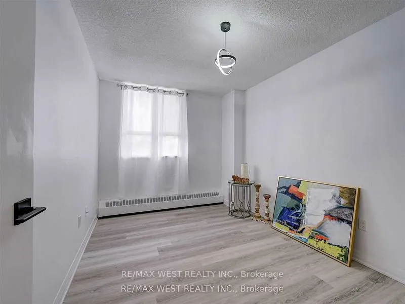 1615 Bloor Street, #411