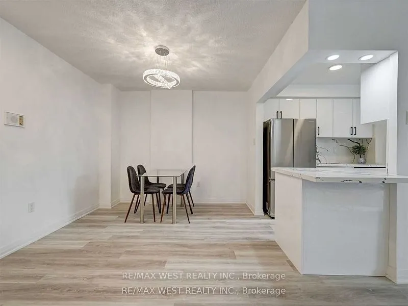 1615 Bloor Street, #411
