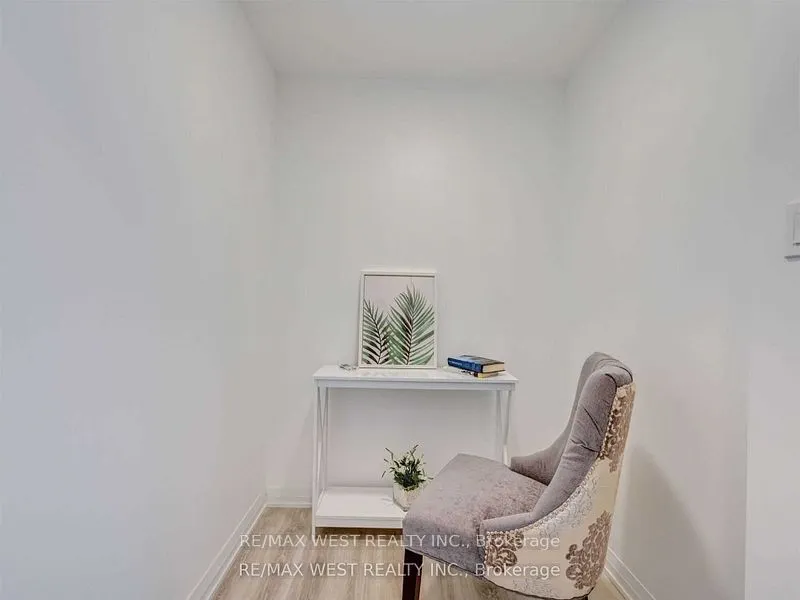 1615 Bloor Street, #411