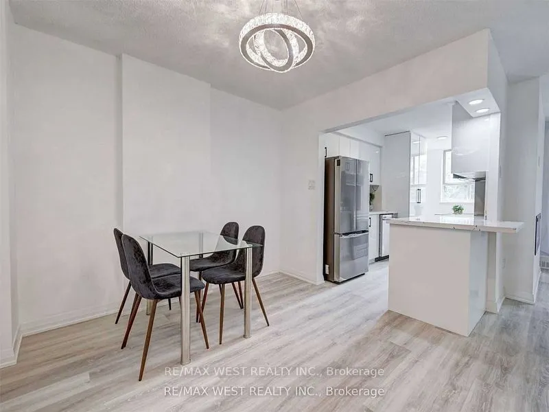 1615 Bloor Street, #411