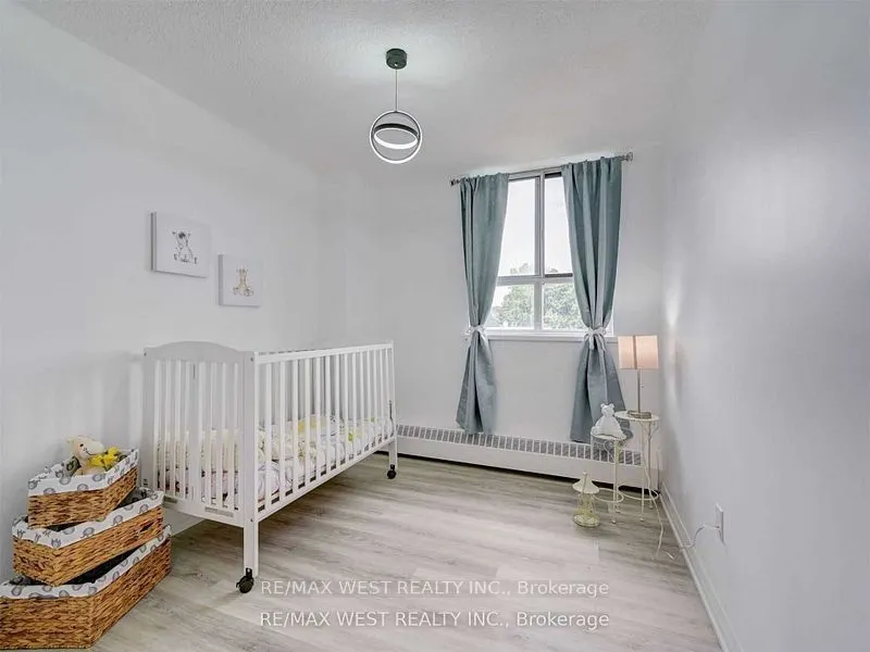 1615 Bloor Street, #411