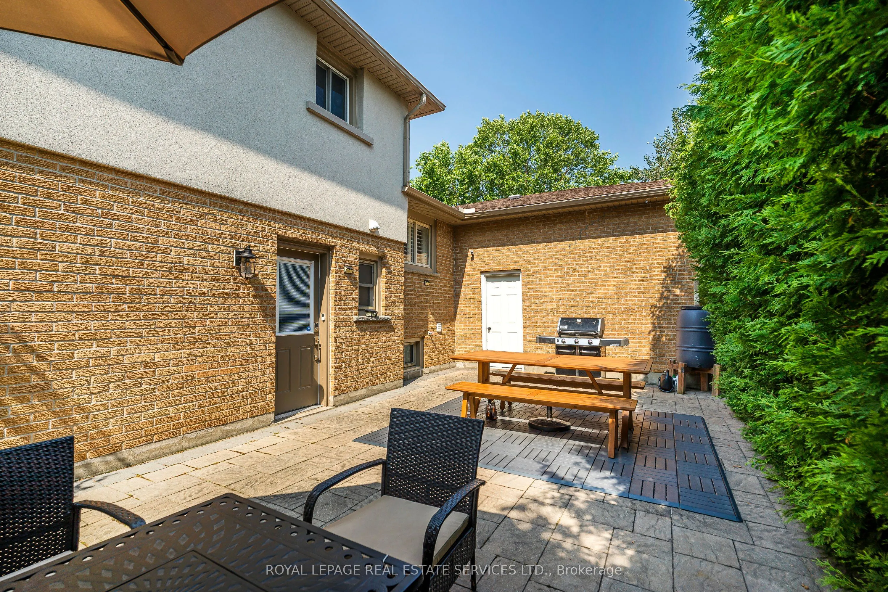 2120 Varency Drive