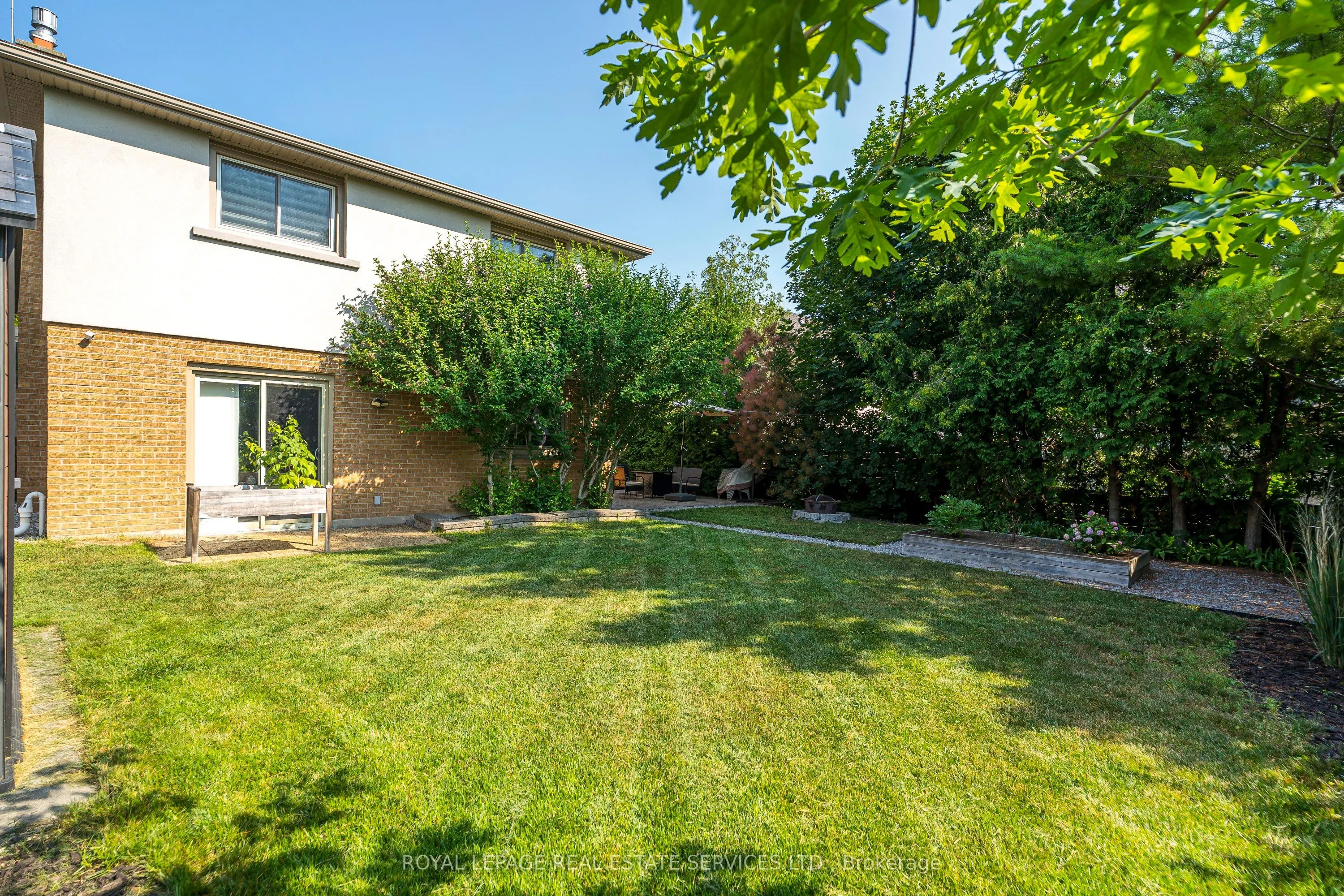 2120 Varency Drive